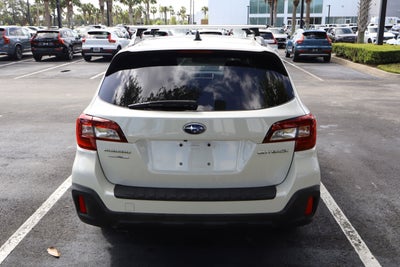 2019 Subaru Outback Touring