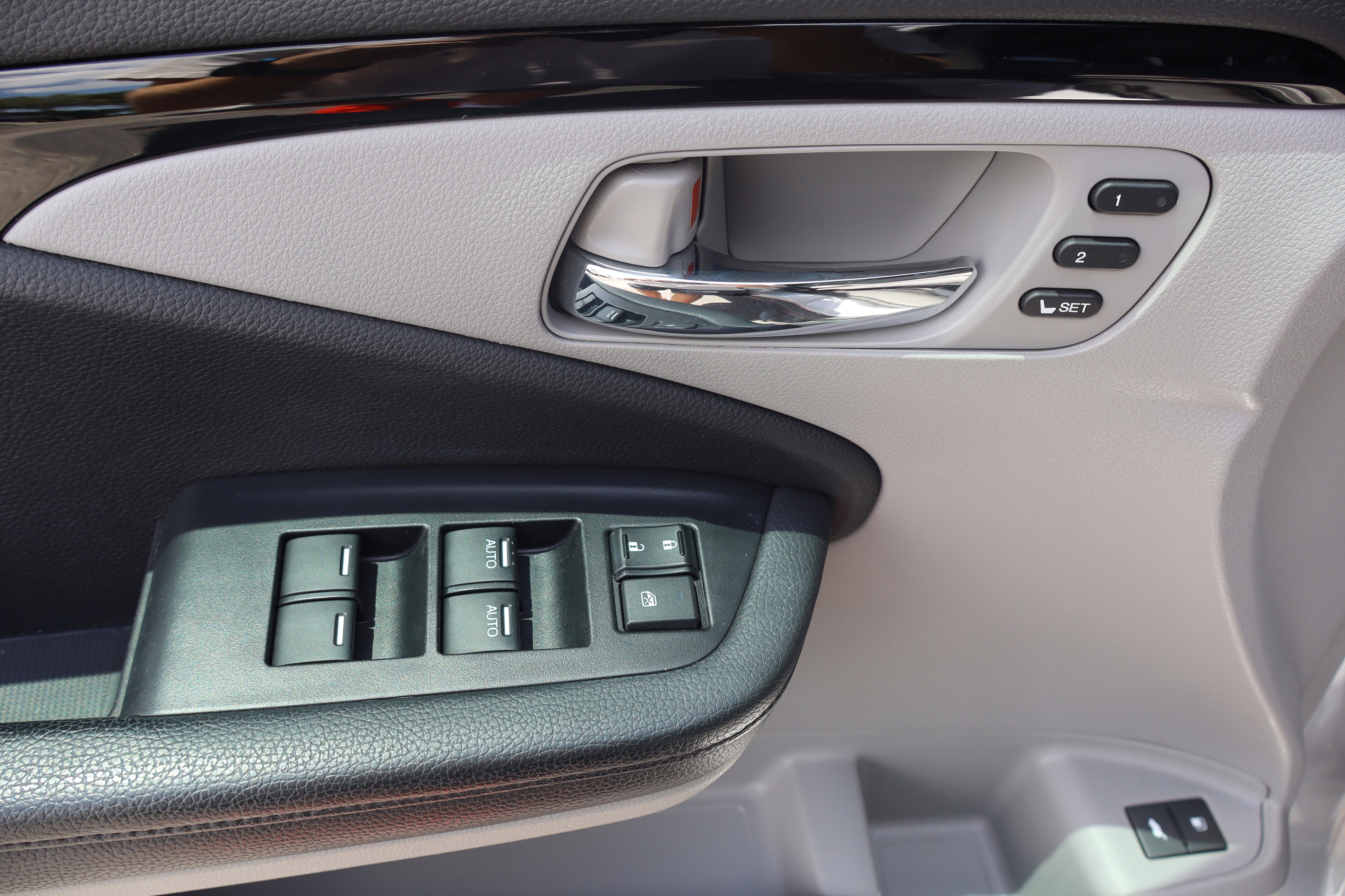 2021 Honda Pilot Touring 7-Passenger
