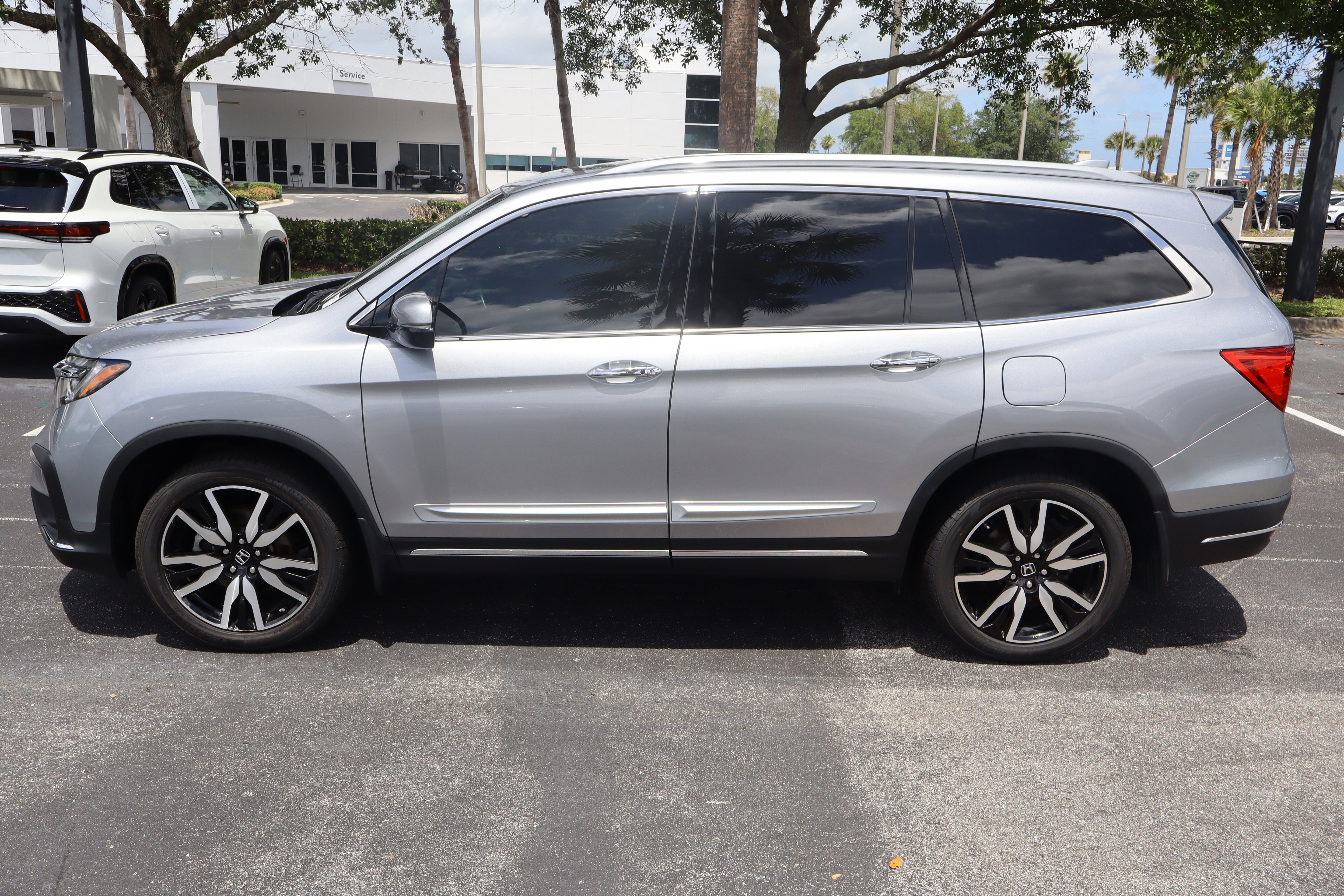 2021 Honda Pilot Touring 7-Passenger