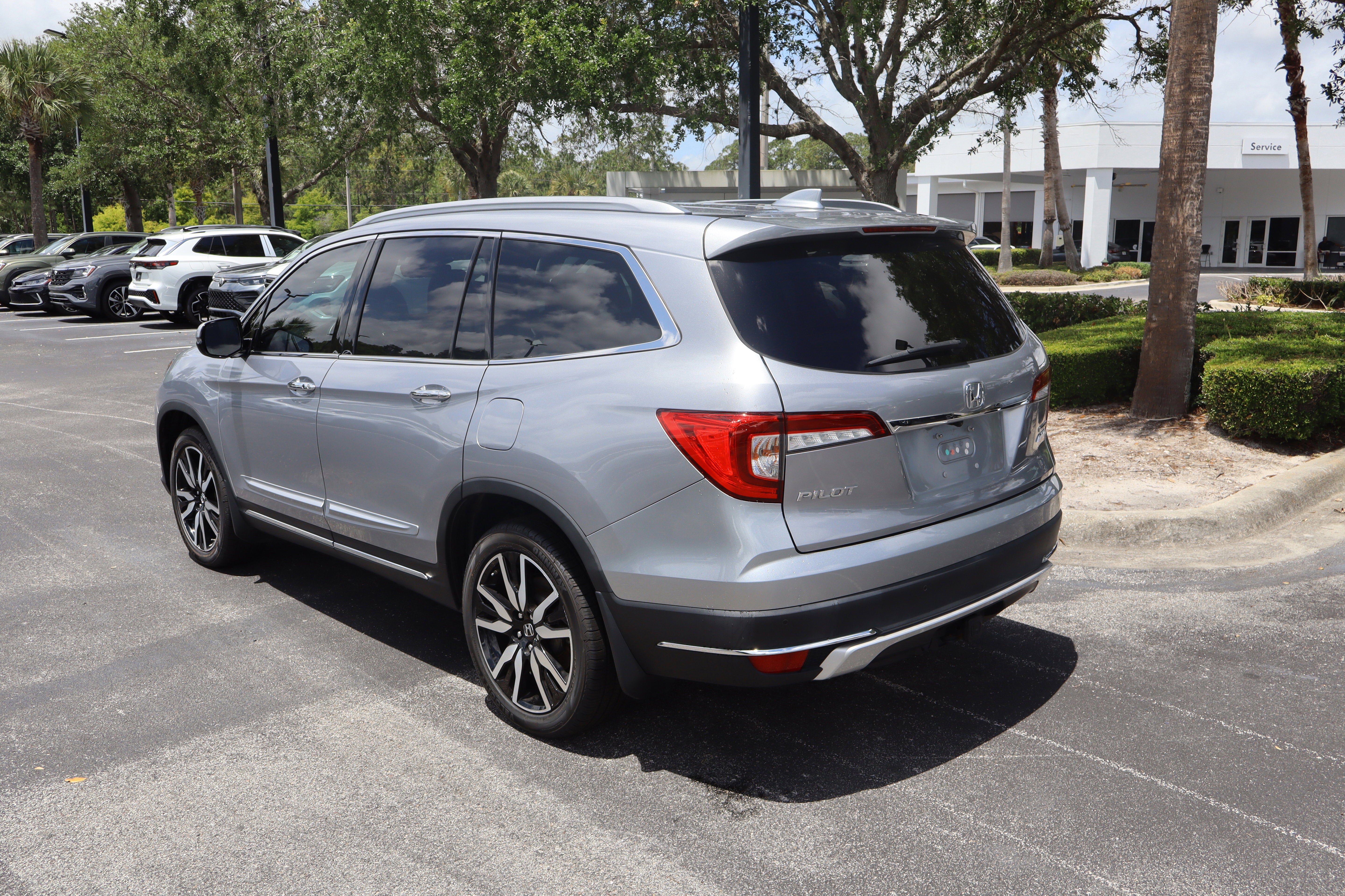 2021 Honda Pilot Touring 7-Passenger