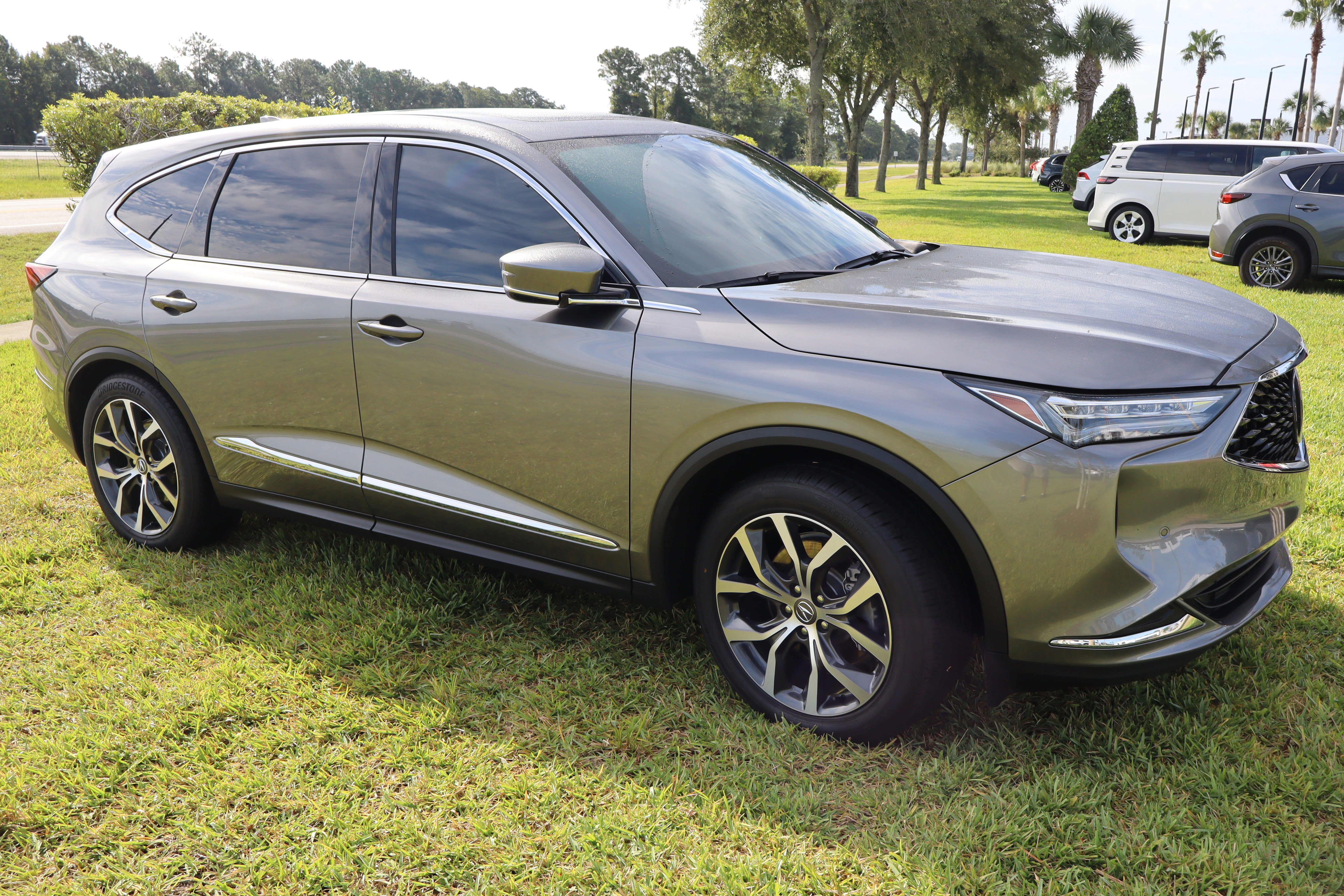 2023 Acura MDX w/Technology Package