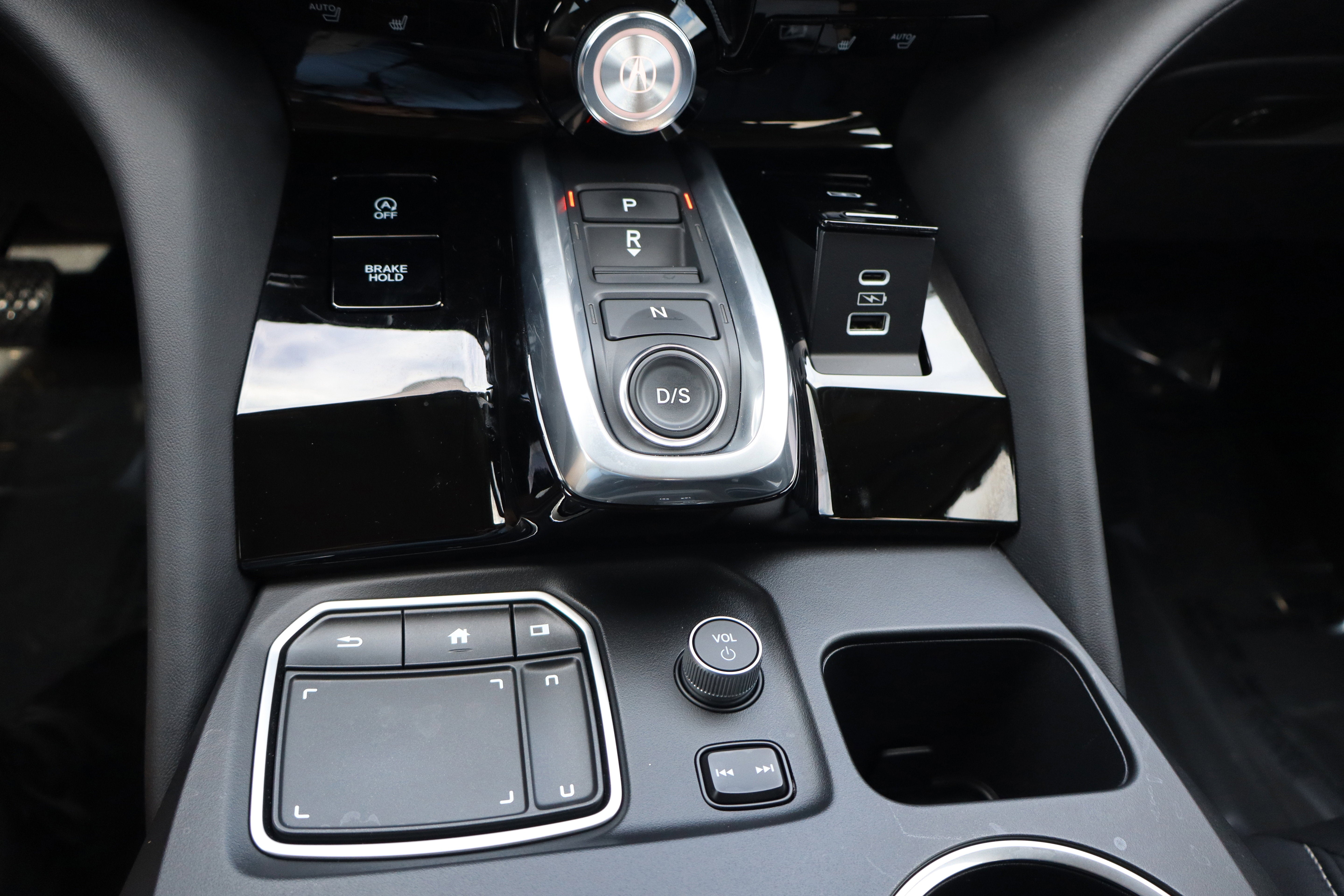 2023 Acura MDX w/Technology Package