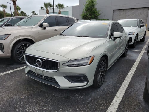 2021 Volvo S60 Momentum