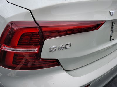 2021 Volvo S60 Momentum