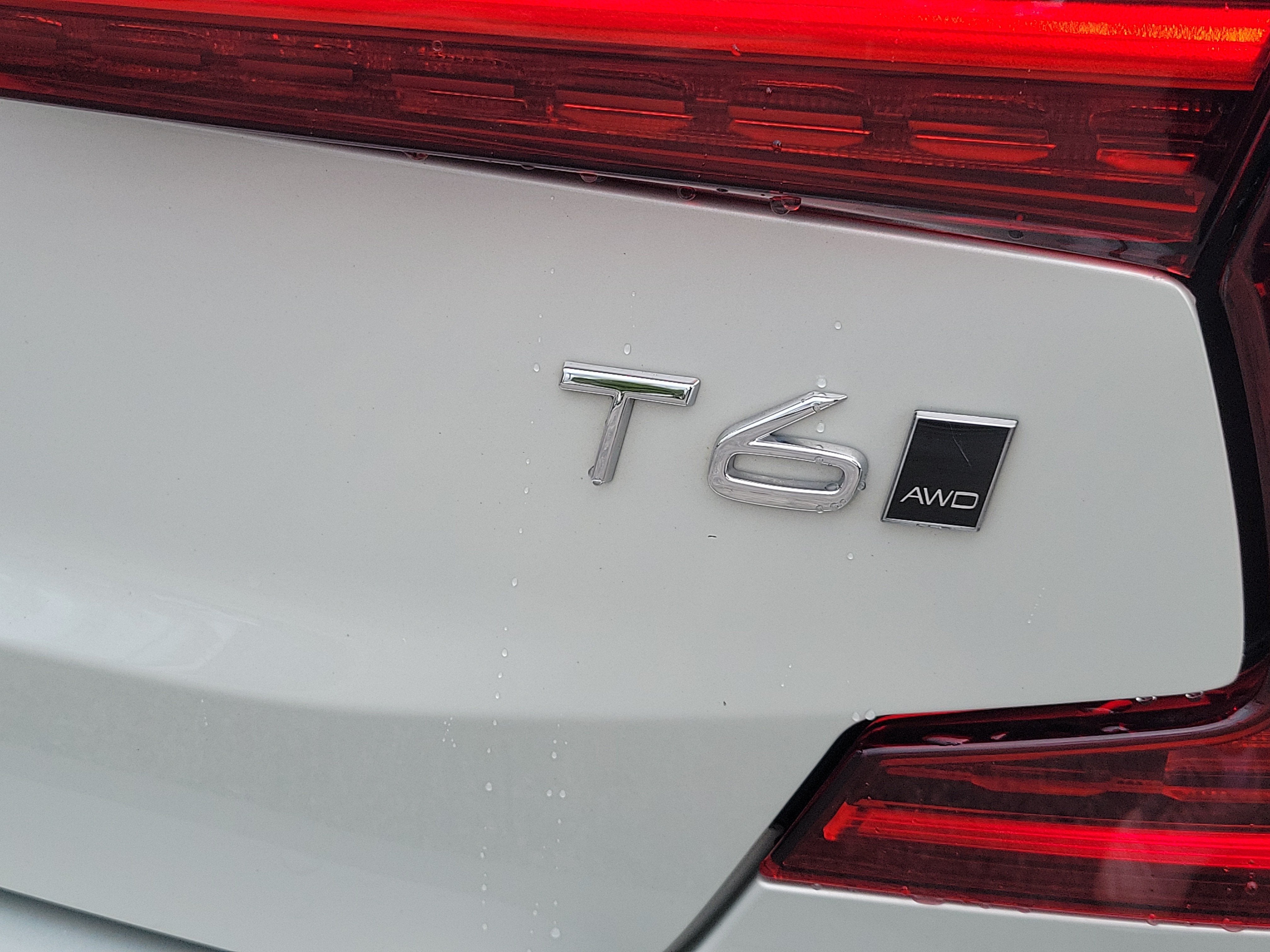 2021 Volvo S60 Momentum