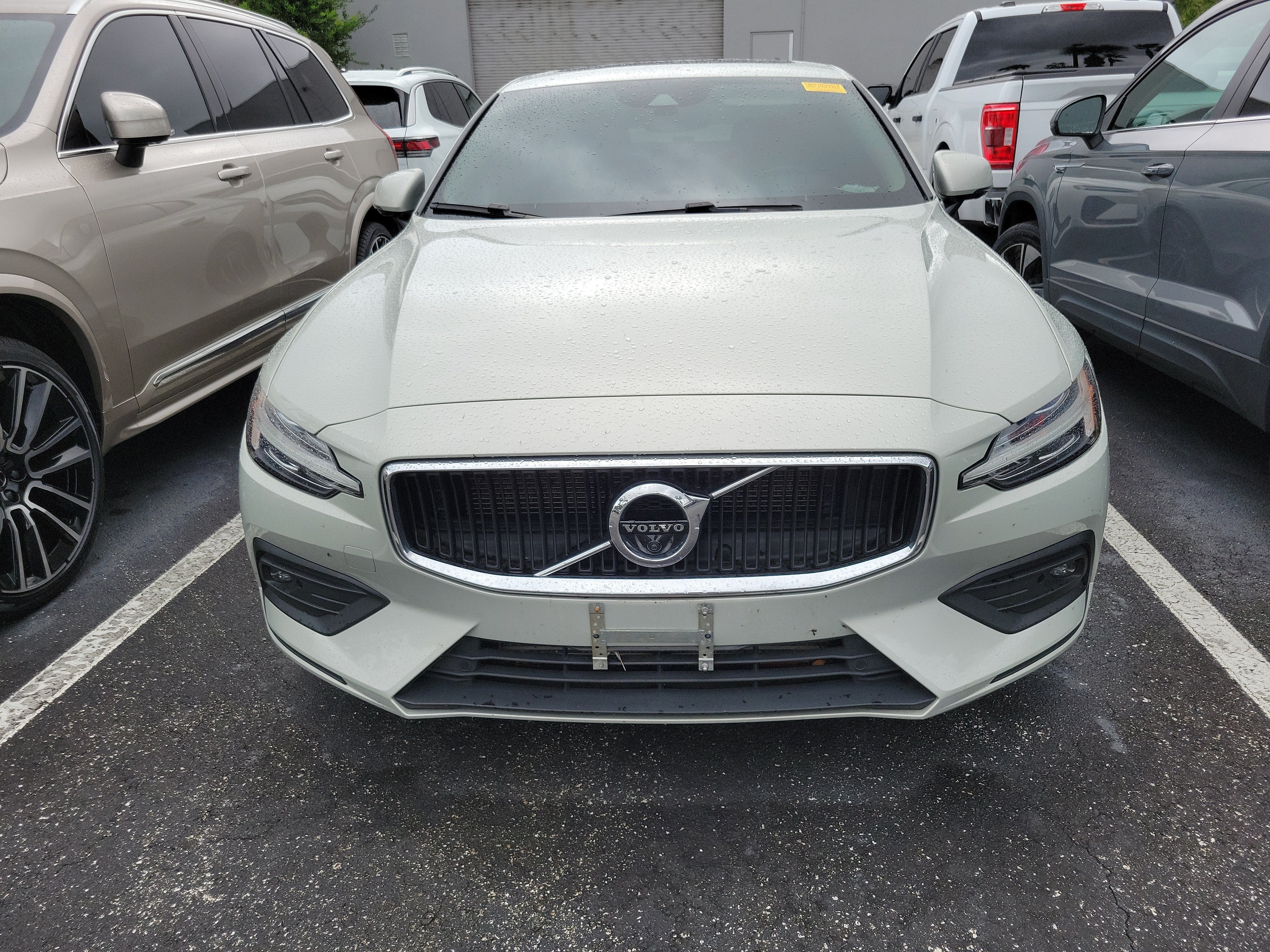 2021 Volvo S60 Momentum