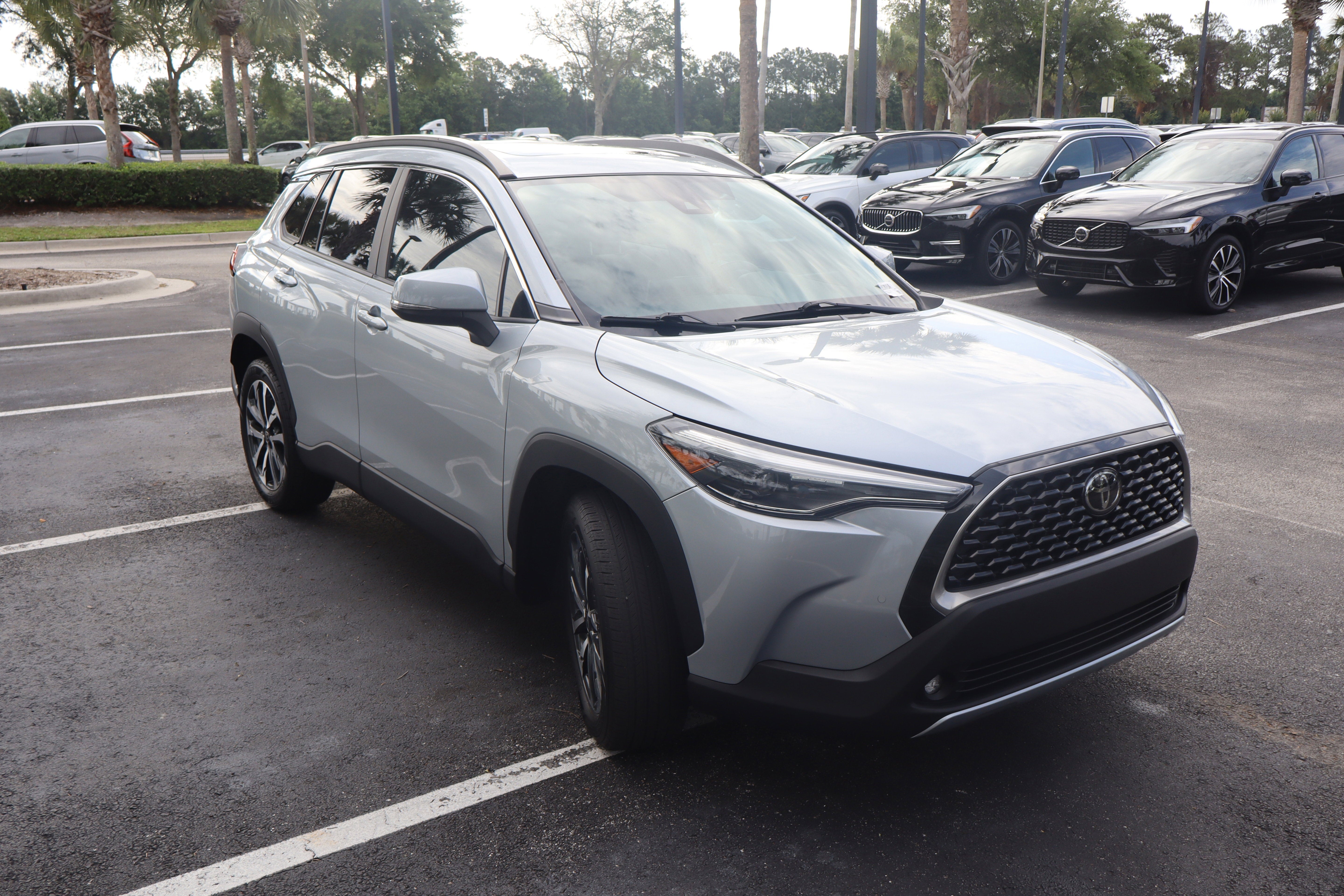 2022 Toyota Corolla Cross XLE