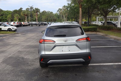 2022 Toyota Corolla Cross XLE