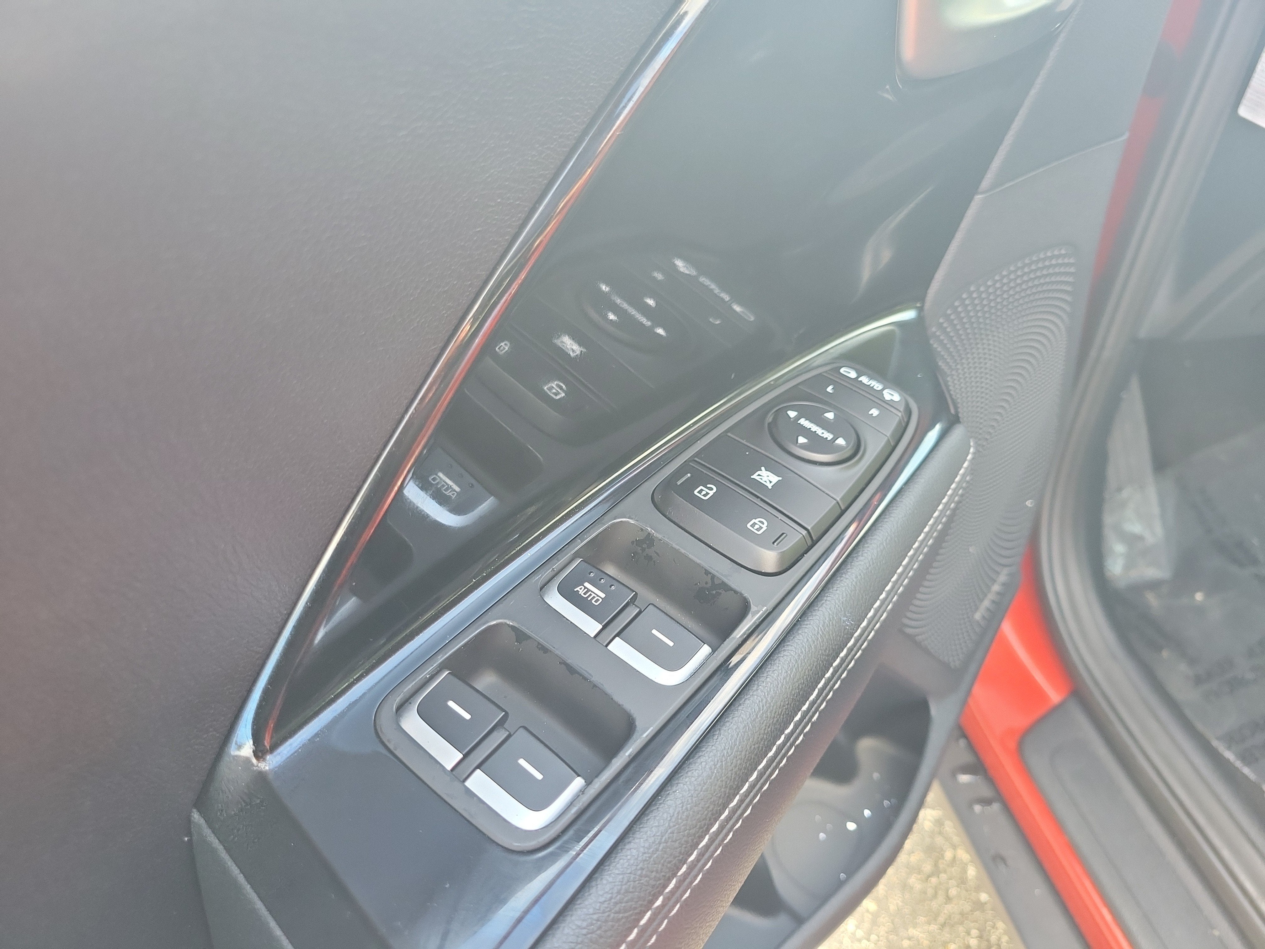 2022 Kia Niro Touring SE