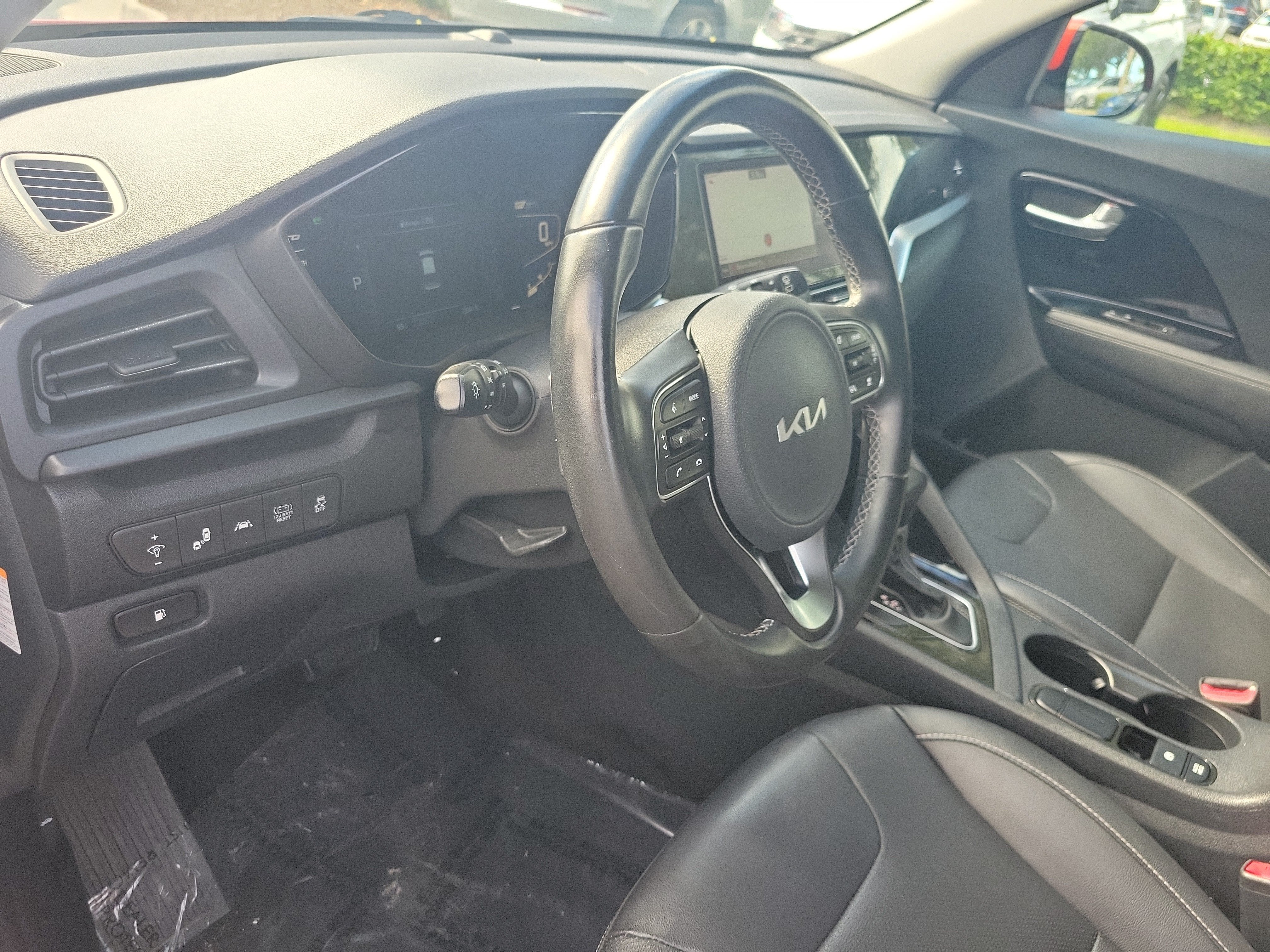 2022 Kia Niro Touring SE