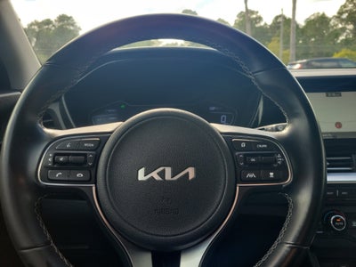 2022 Kia Niro Touring SE