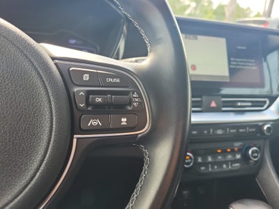 2022 Kia Niro Touring SE