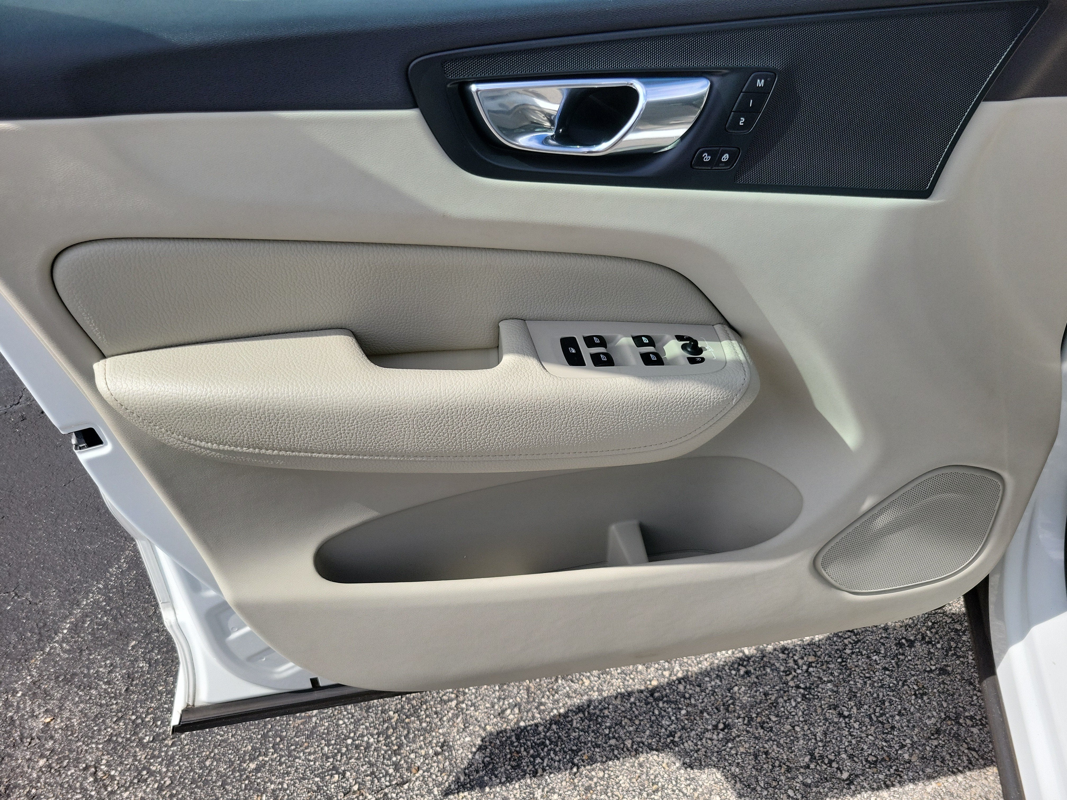 2018 Volvo XC60 Momentum