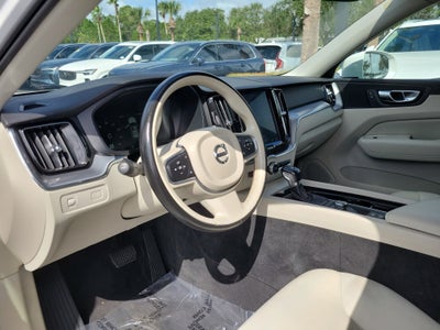 2018 Volvo XC60 Momentum