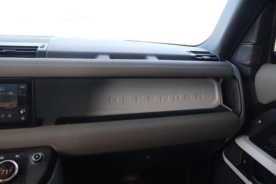 2021 Land Rover Defender SE