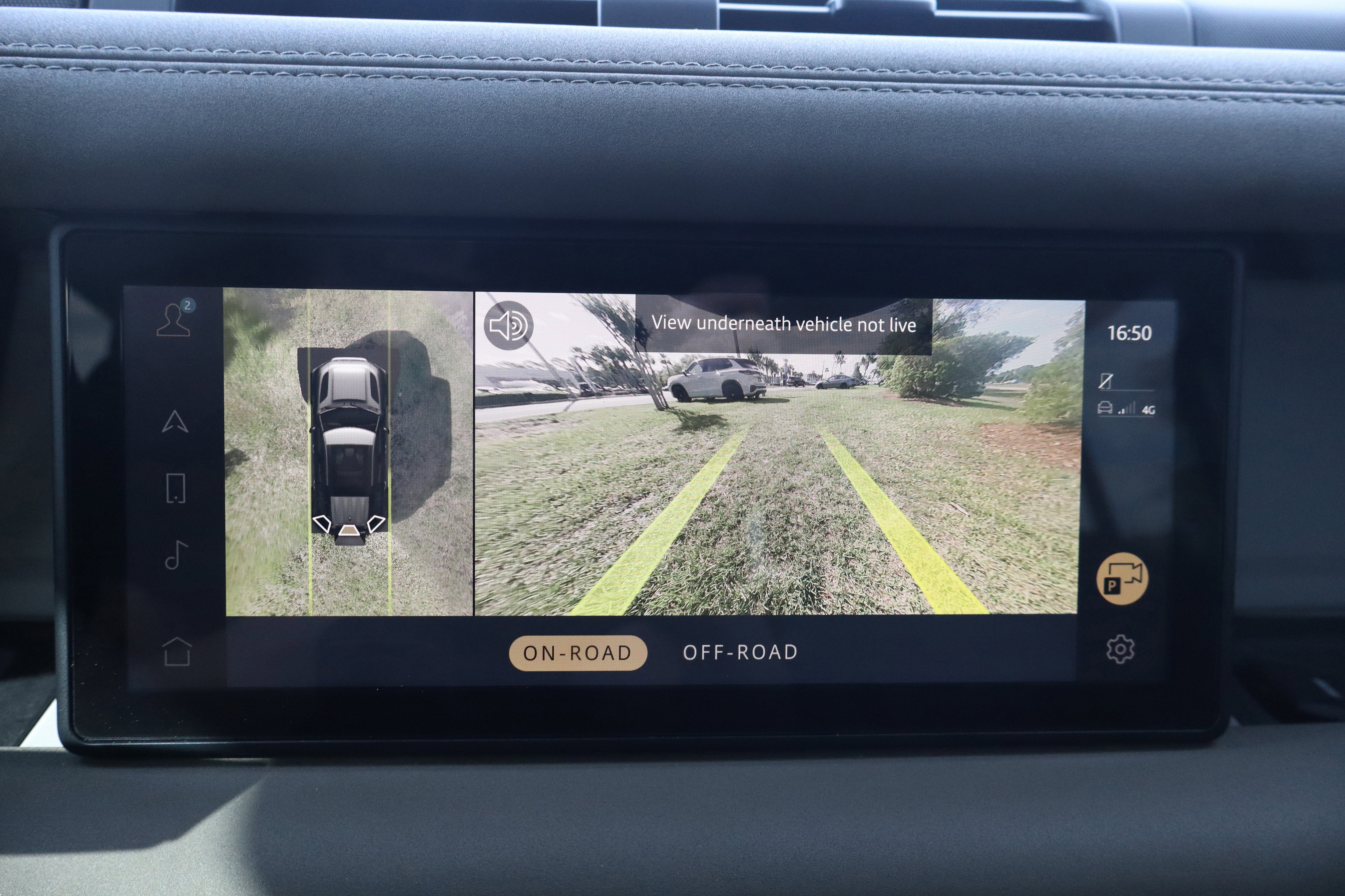 2021 Land Rover Defender SE