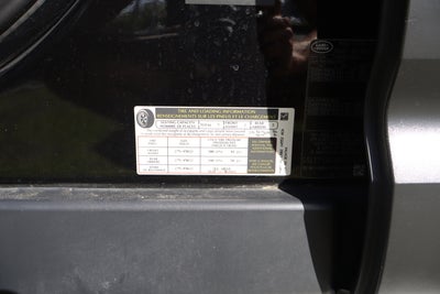 2021 Land Rover Defender SE