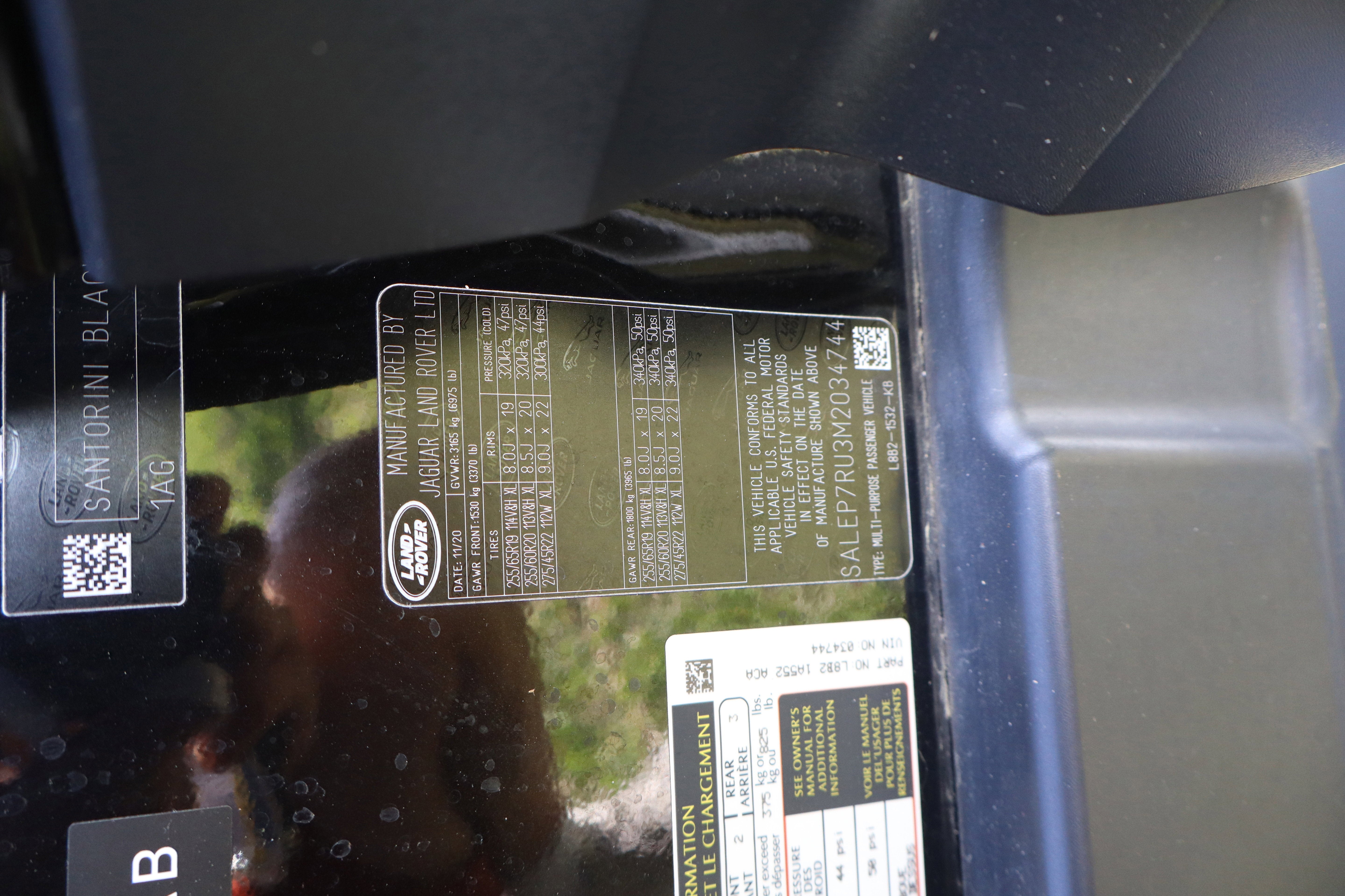 2021 Land Rover Defender SE