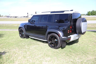 2021 Land Rover Defender SE