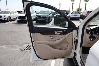 2021 Mercedes-Benz GLC GLC 300