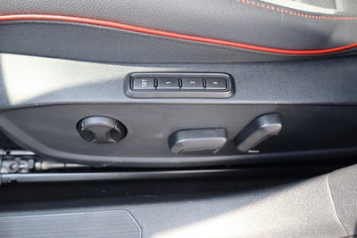 2024 Volkswagen Golf GTI SE