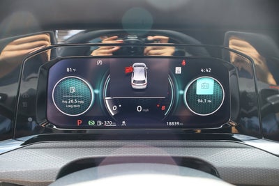 2024 Volkswagen Golf GTI SE