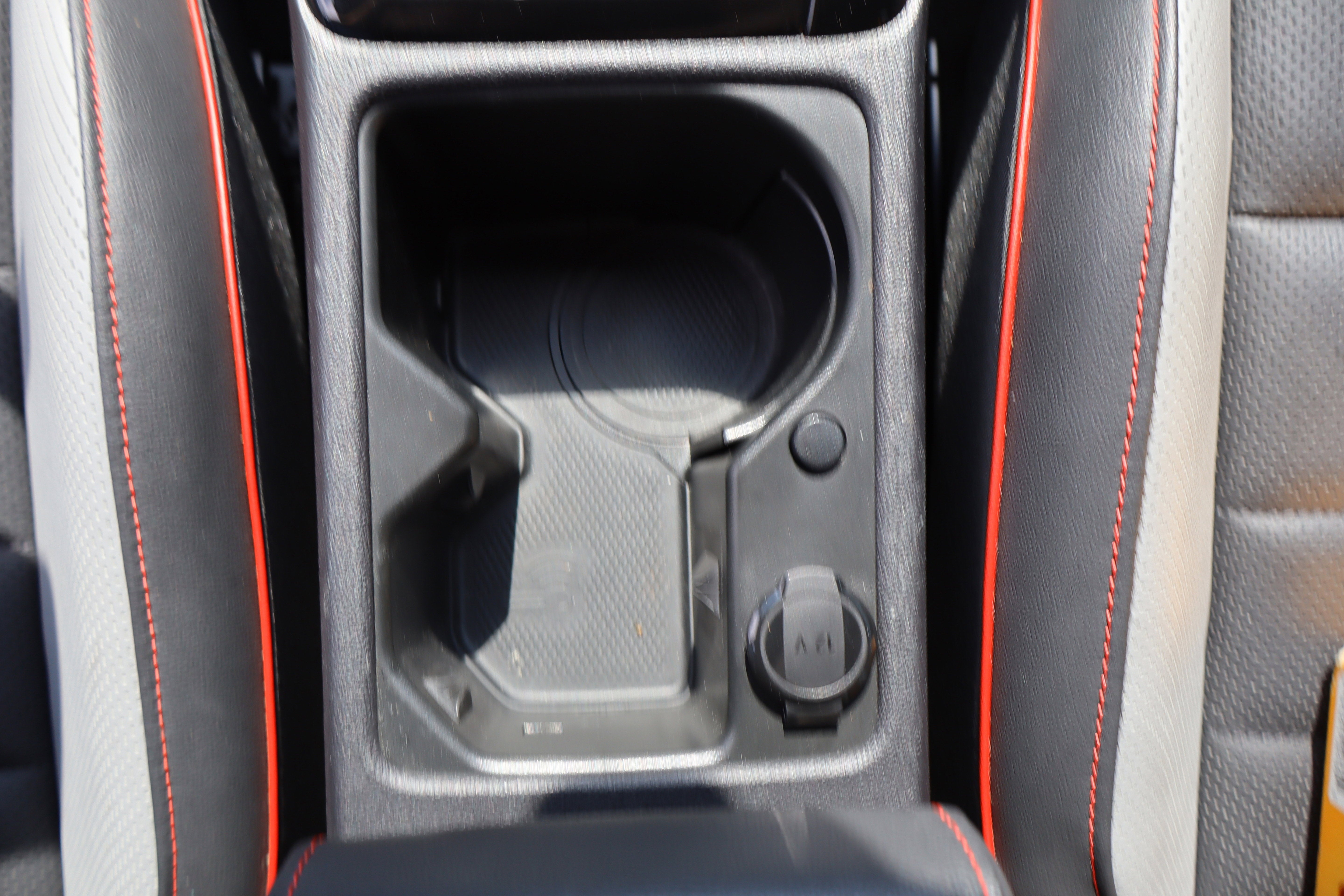 2024 Volkswagen Golf GTI SE