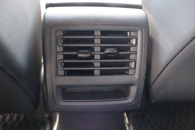 2024 Volkswagen Golf GTI SE