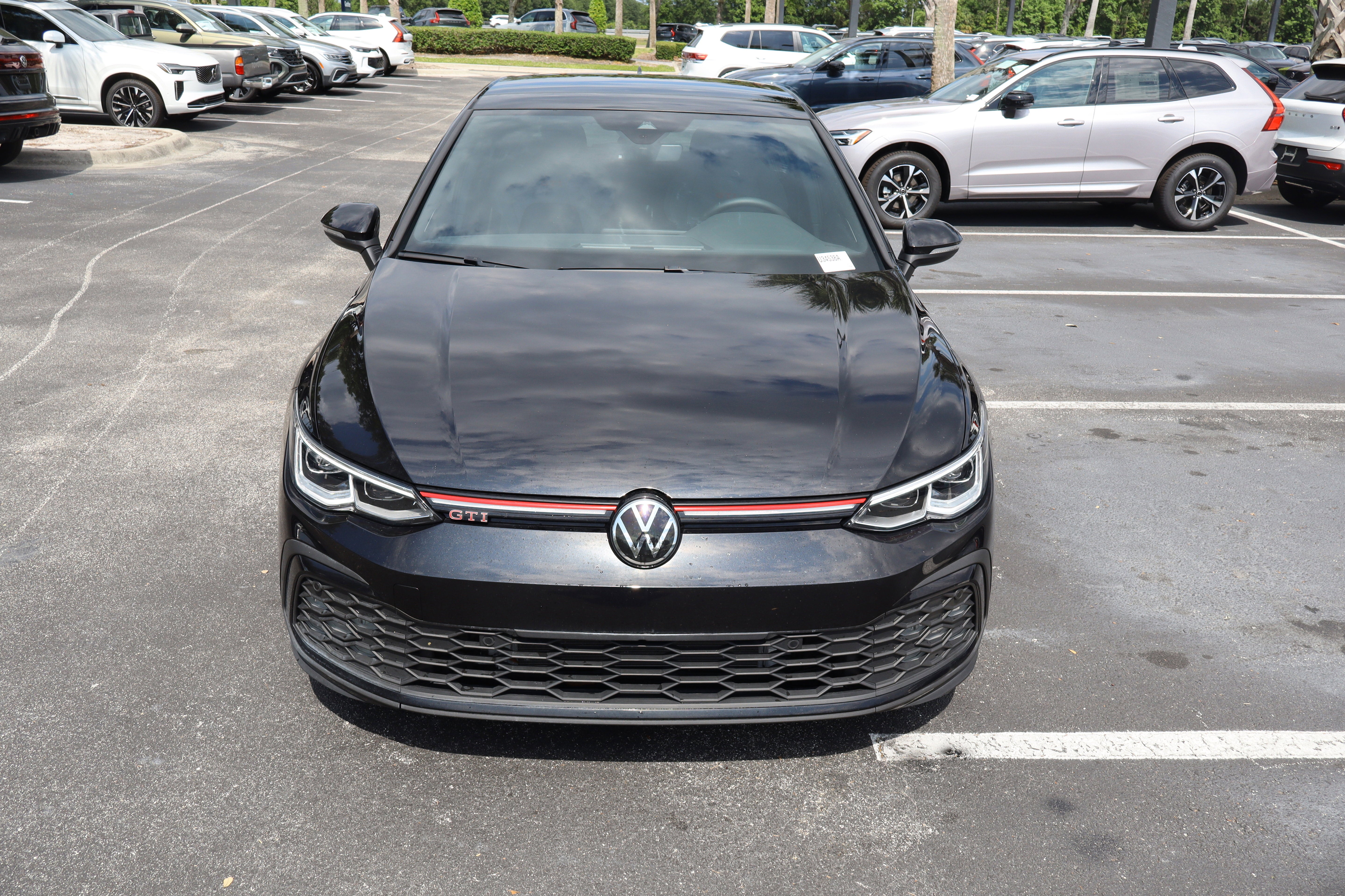 2024 Volkswagen Golf GTI SE