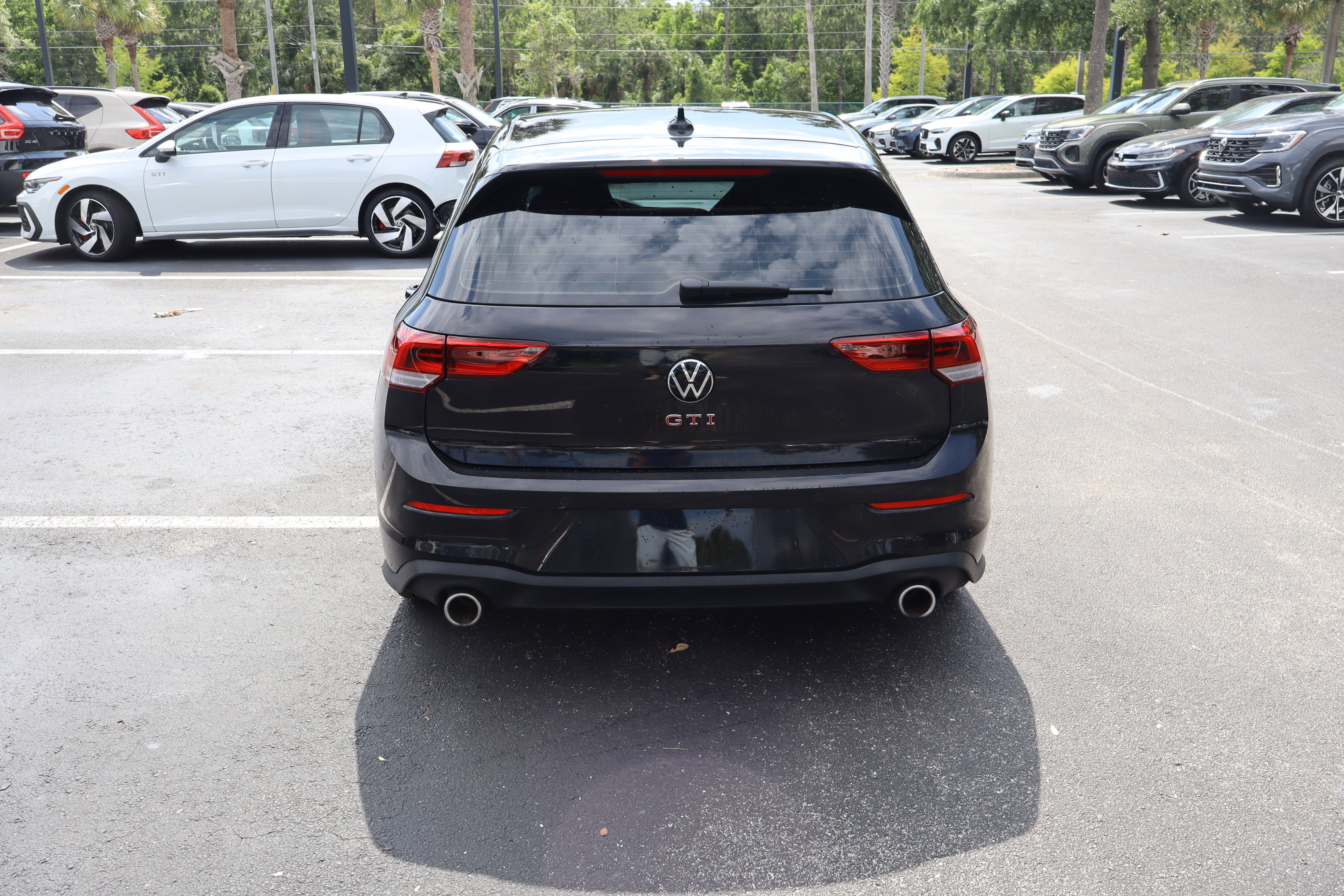 2024 Volkswagen Golf GTI SE