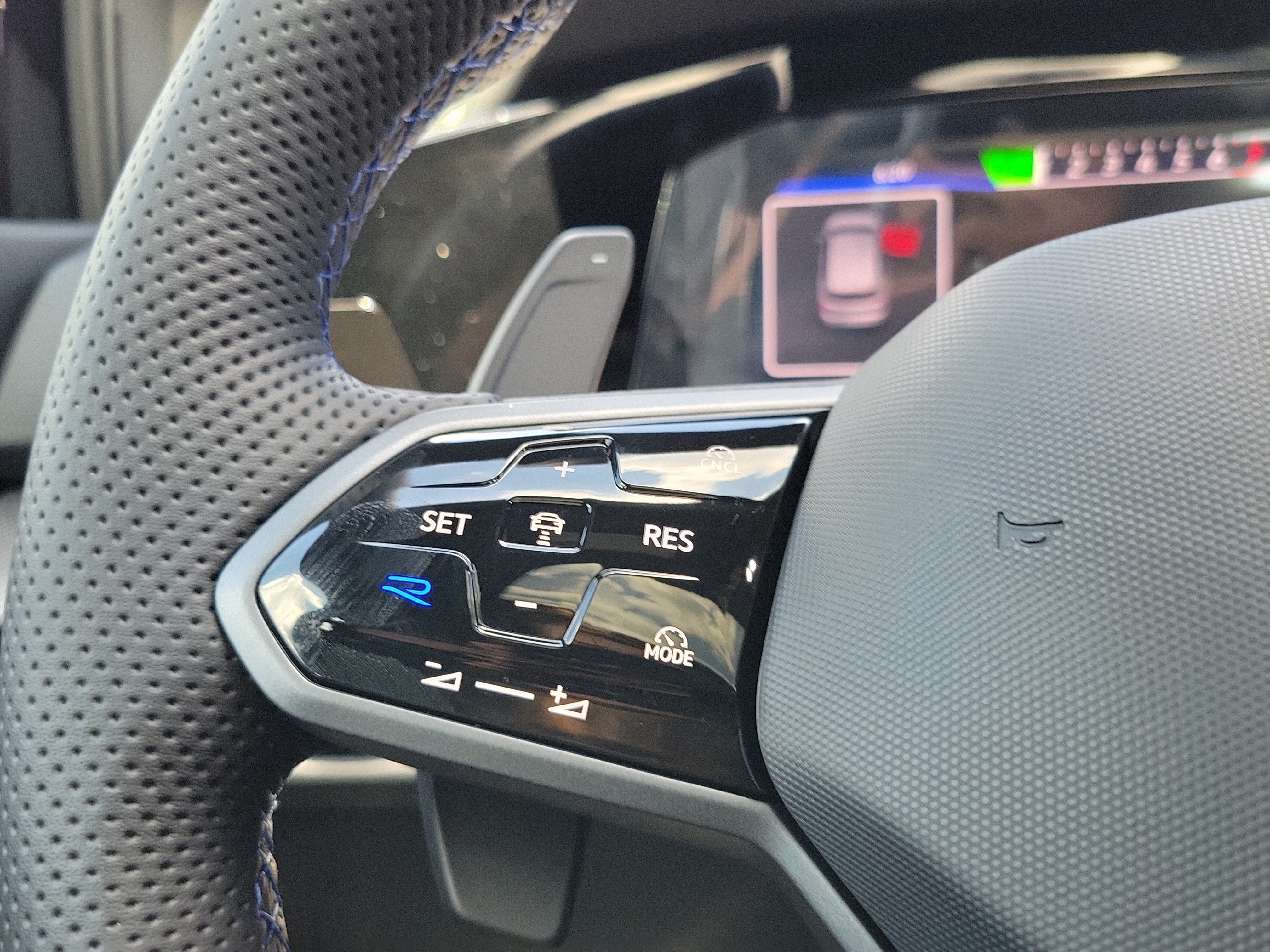 2026 Volkswagen Golf R 2.0T DSG