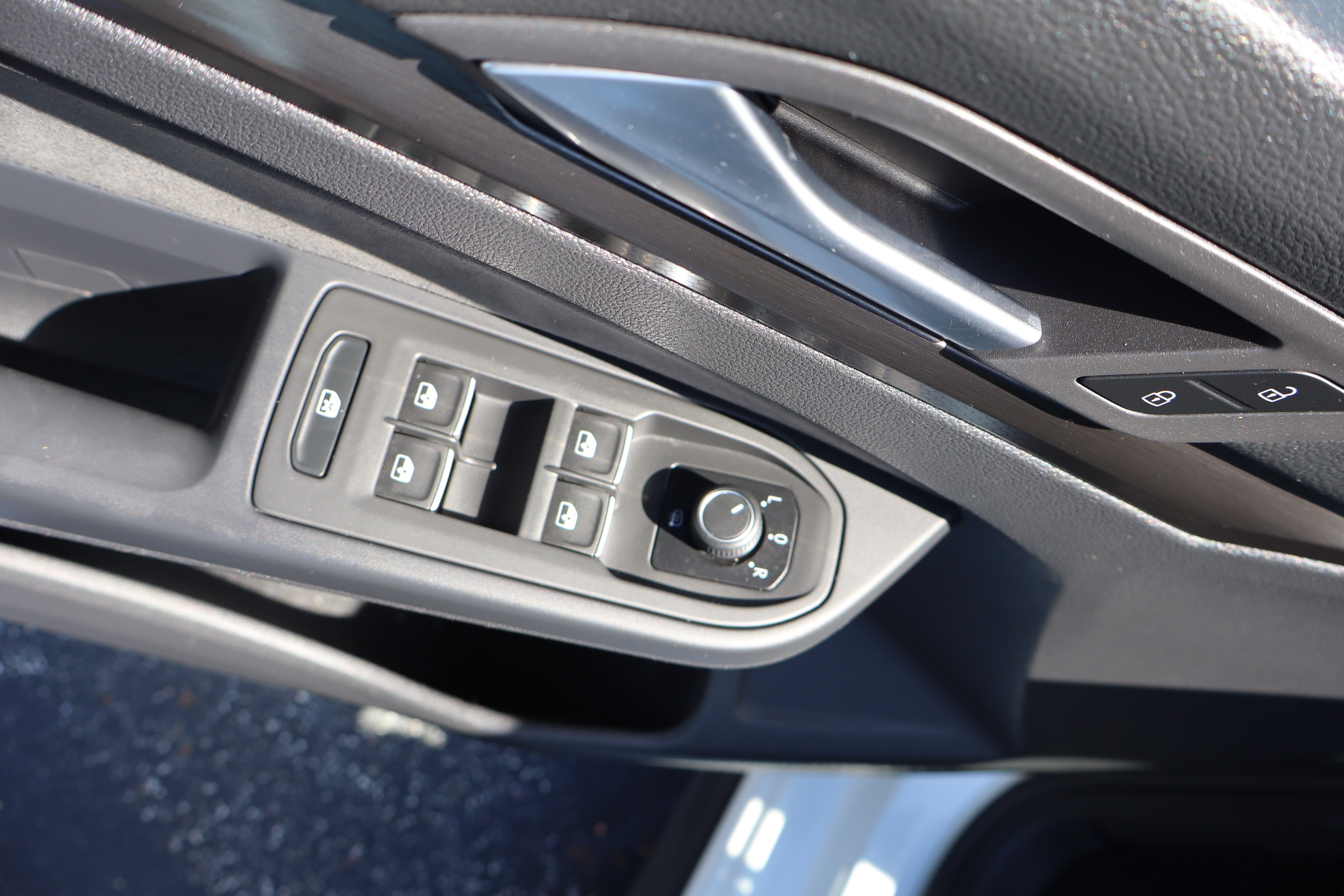 2023 Volkswagen Golf GTI SE