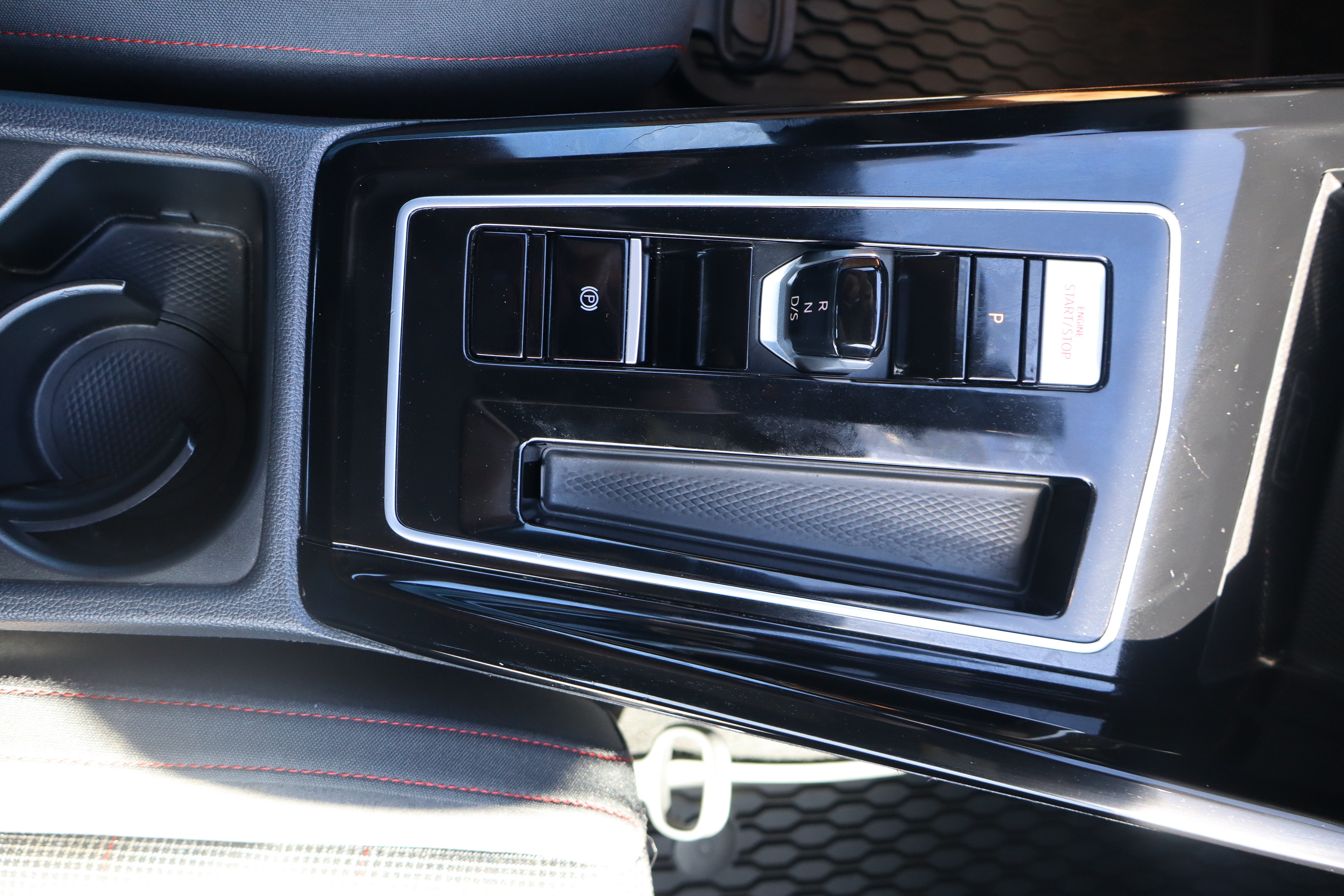 2023 Volkswagen Golf GTI SE
