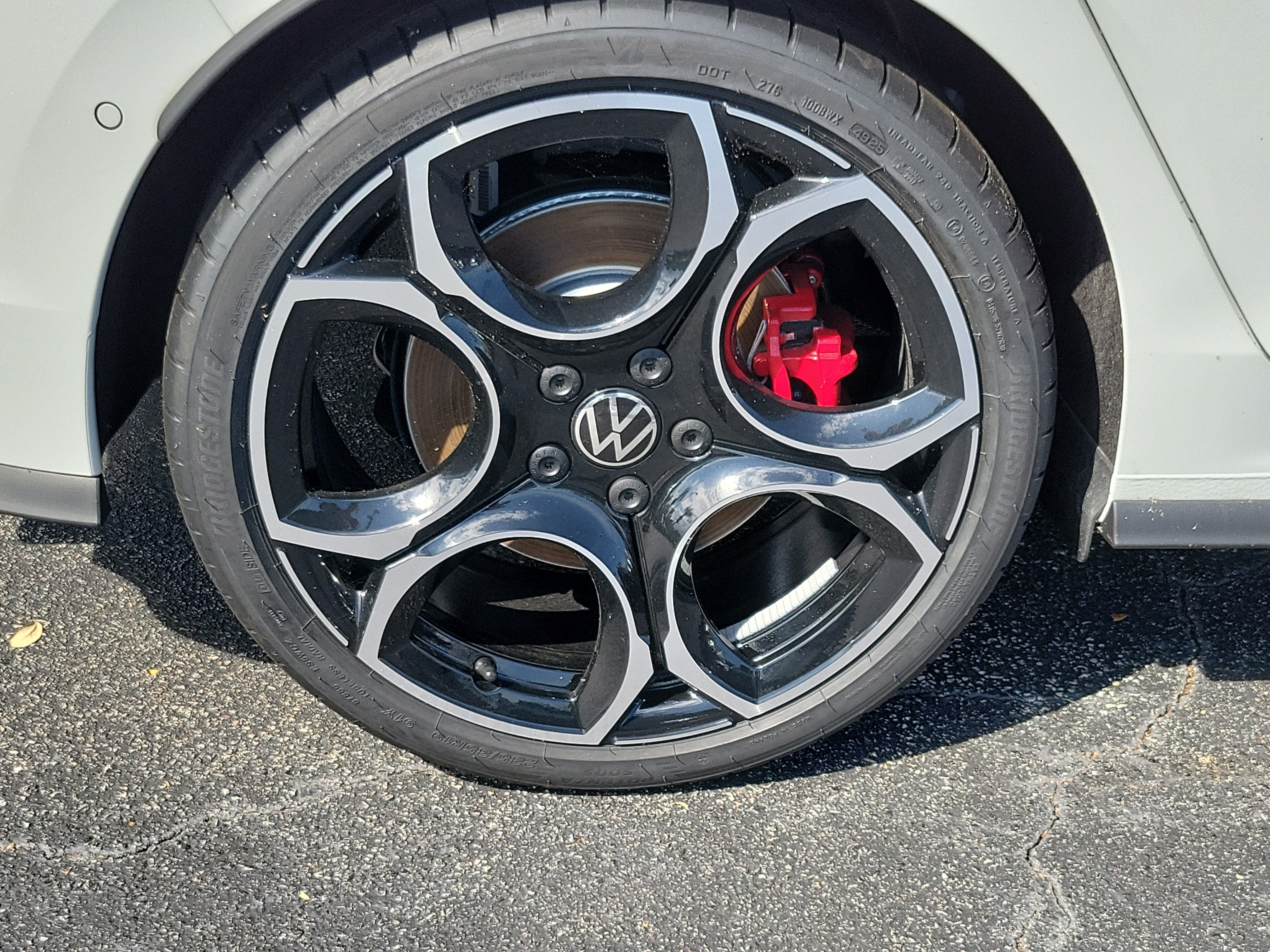 2026 Volkswagen Golf GTI Autobahn