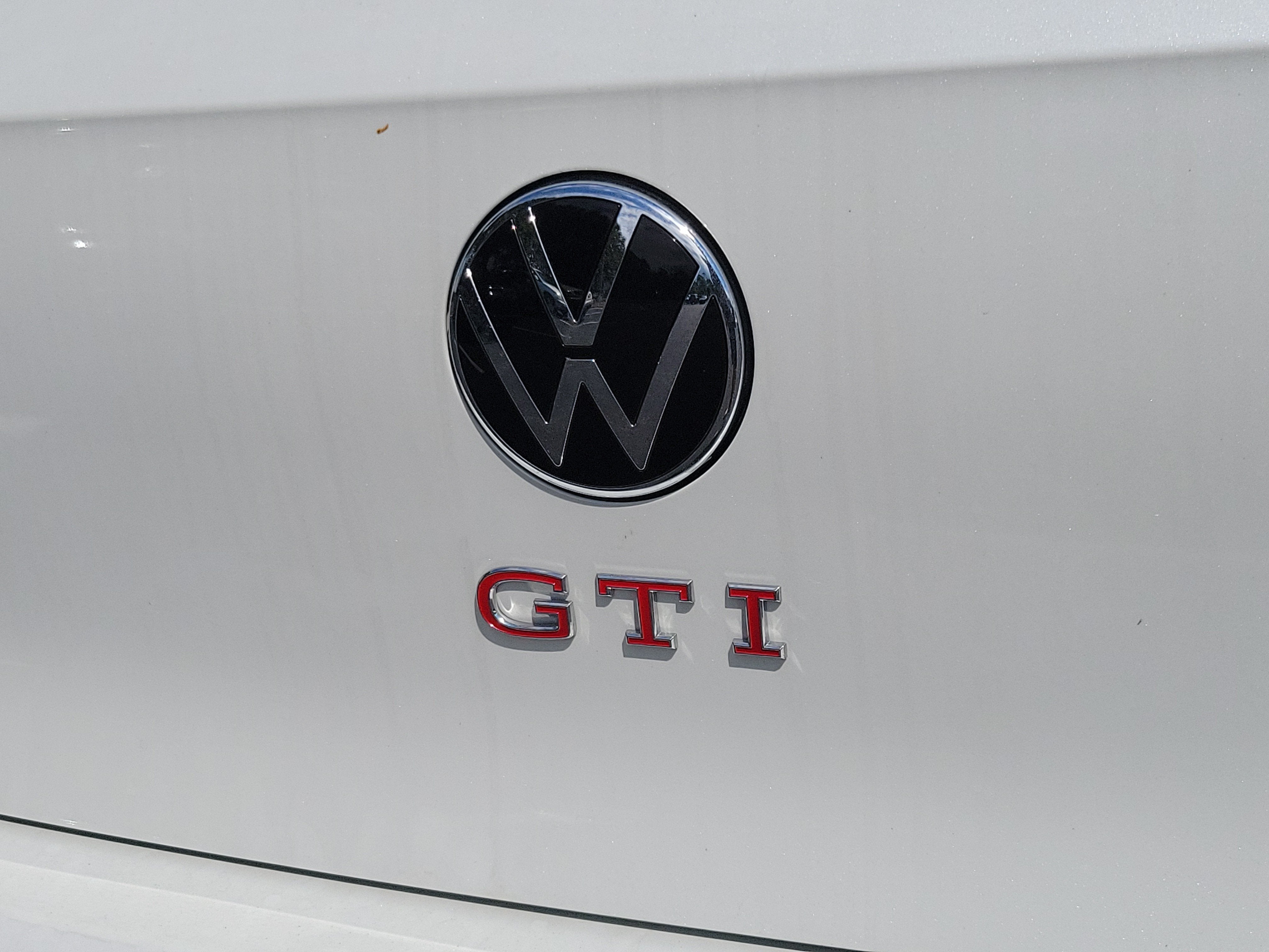 2026 Volkswagen Golf GTI Autobahn
