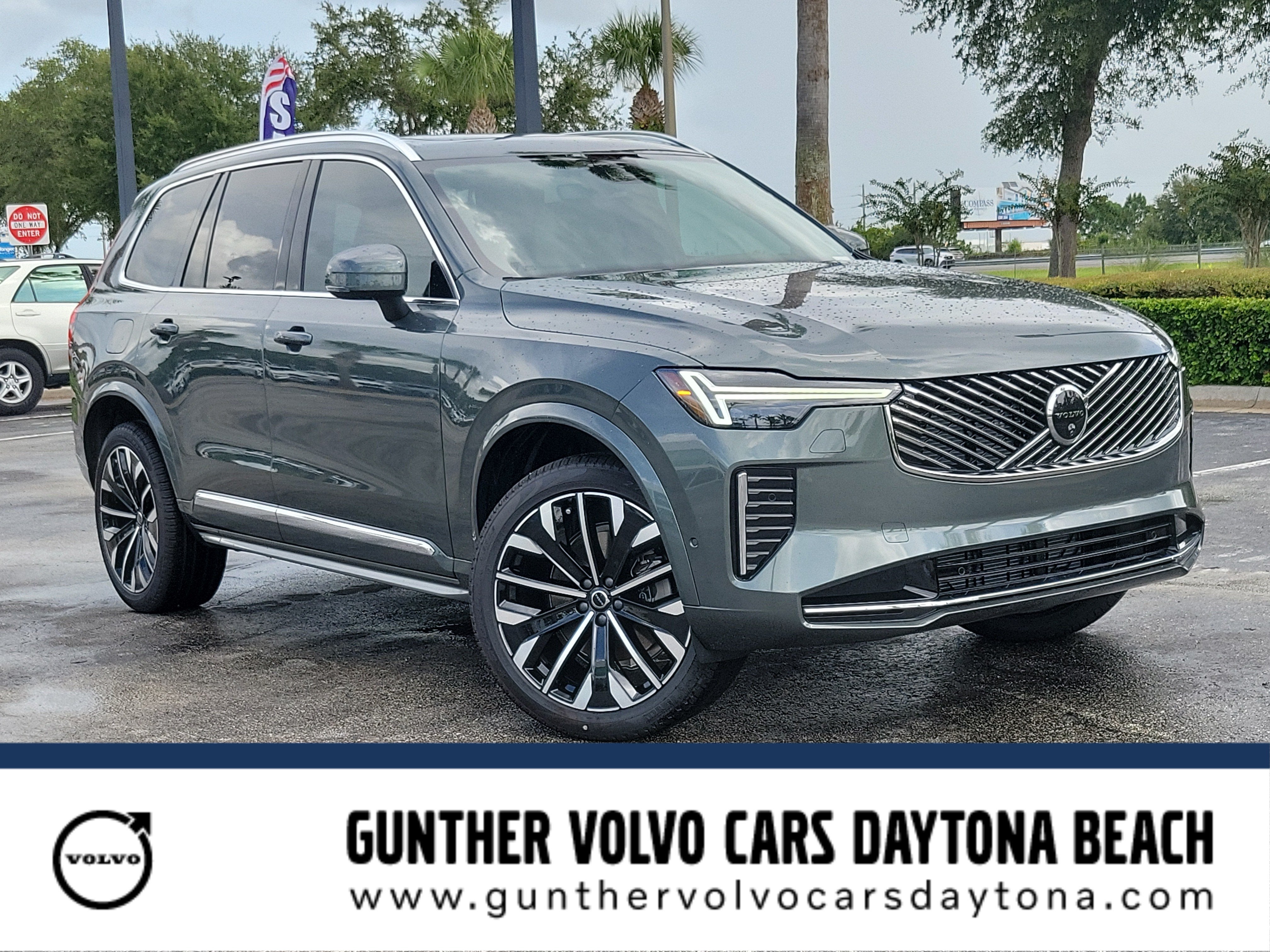 2027 Volvo XC90 Plus