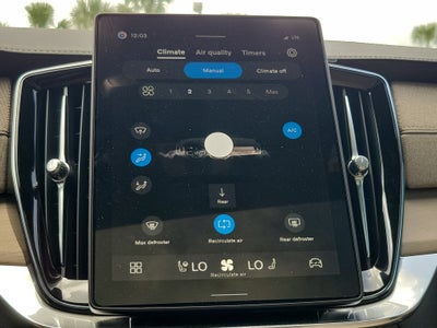 2027 Volvo XC90 Plus
