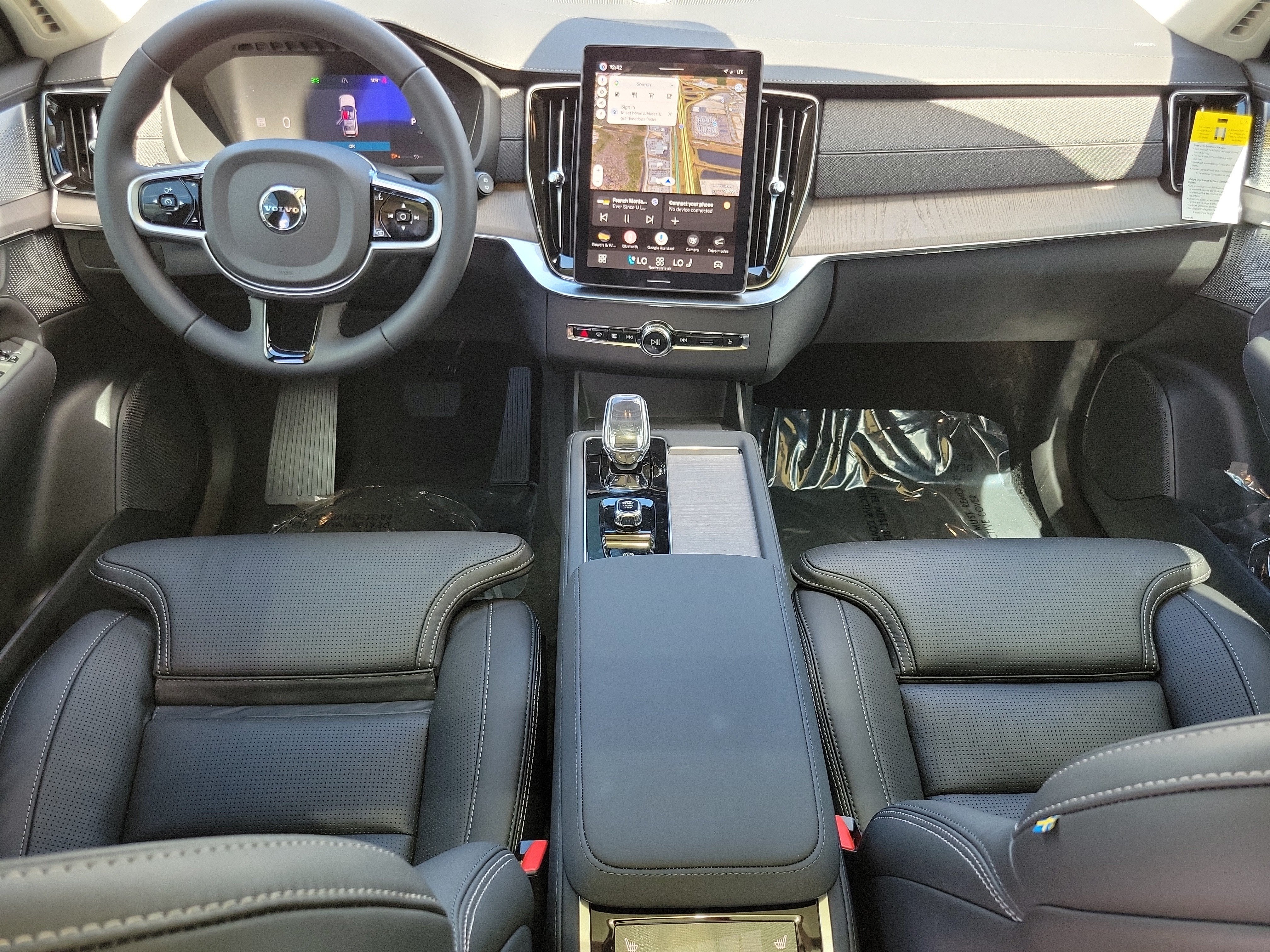 2026 Volvo XC90 Ultra Dark Theme
