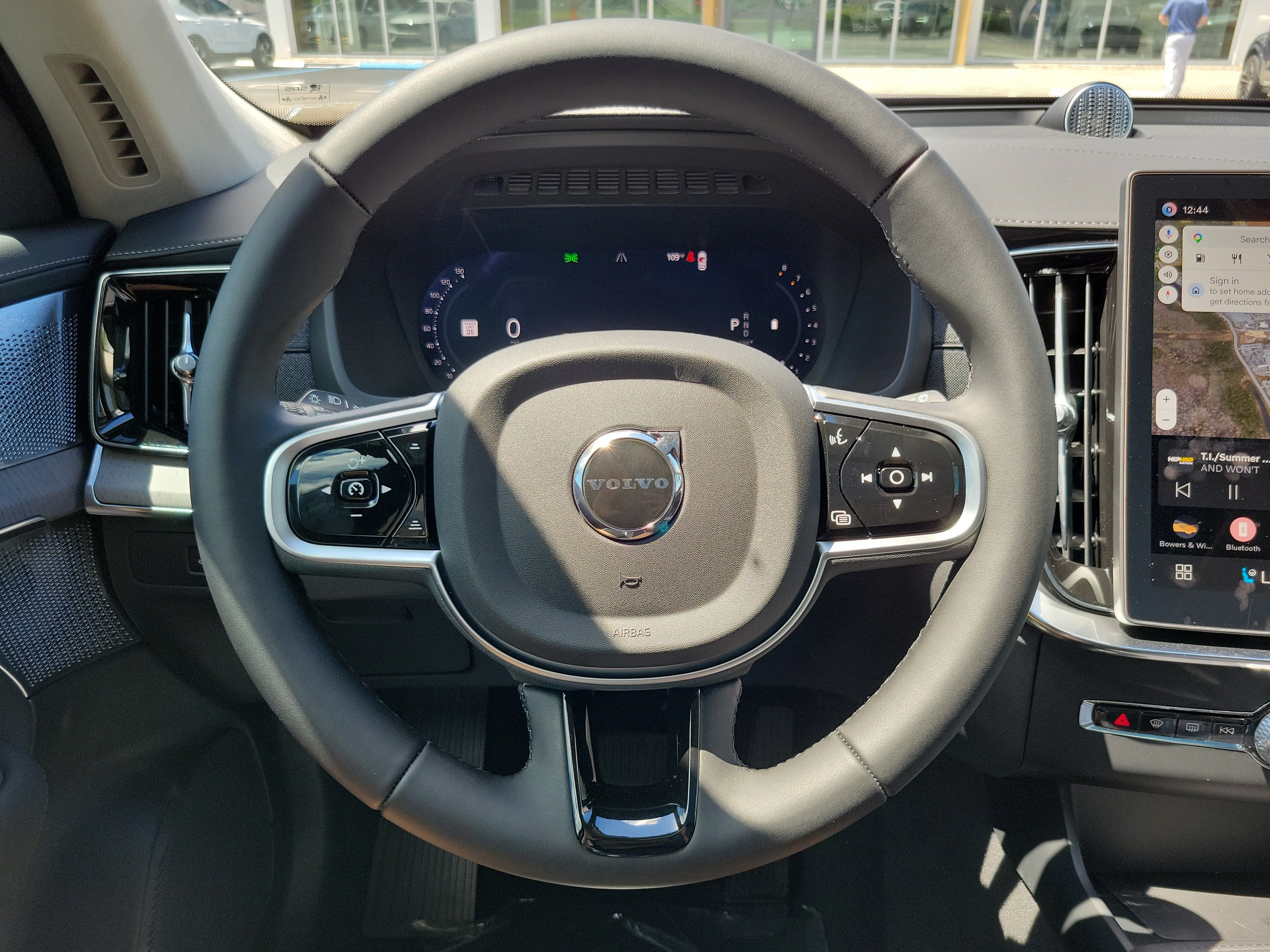 2026 Volvo XC90 Ultra Dark Theme