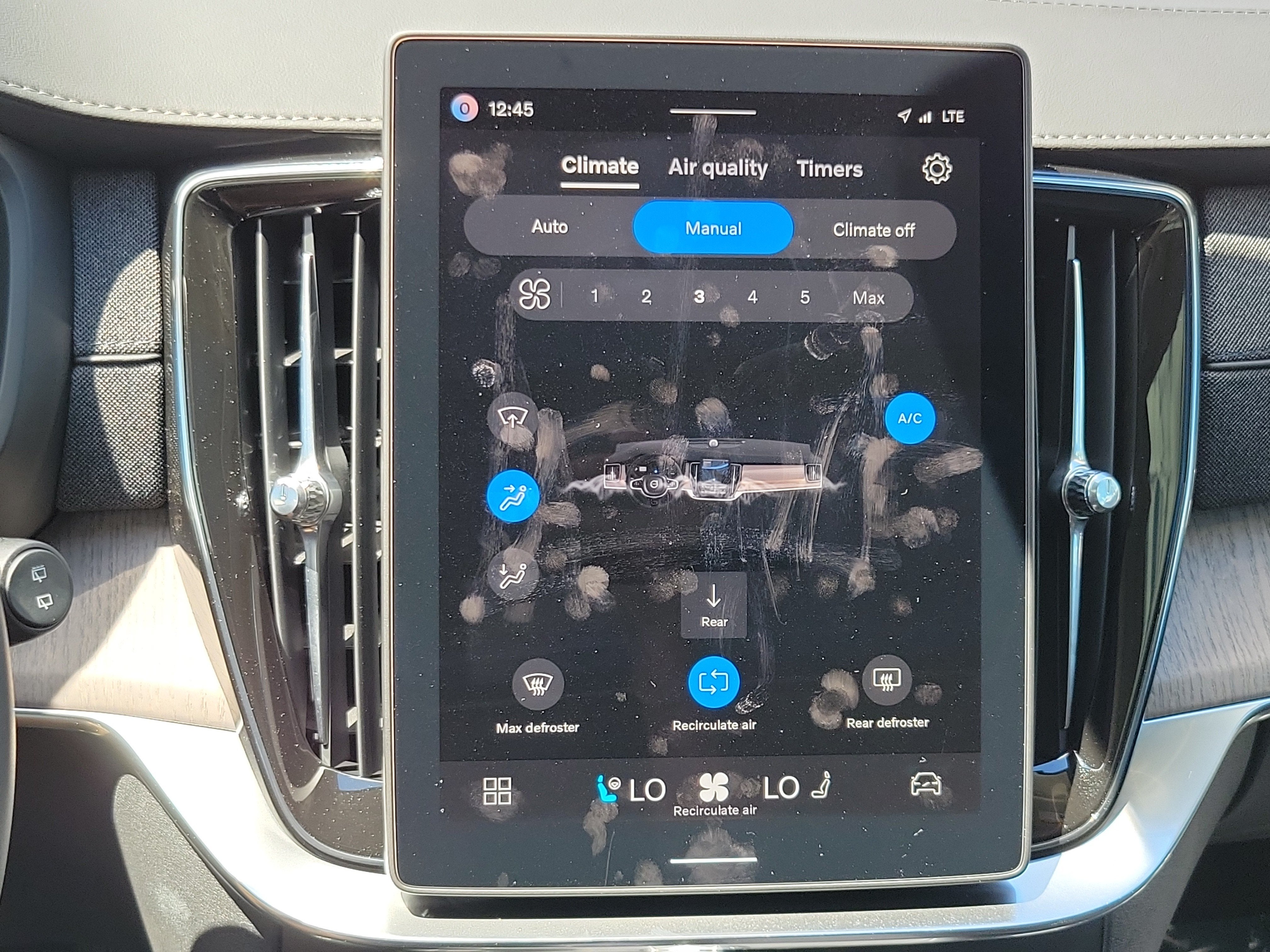 2026 Volvo XC90 Ultra Dark Theme