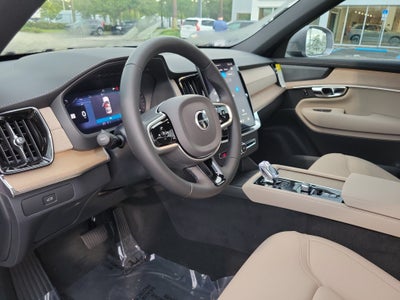 2026 Volvo XC90 Plus
