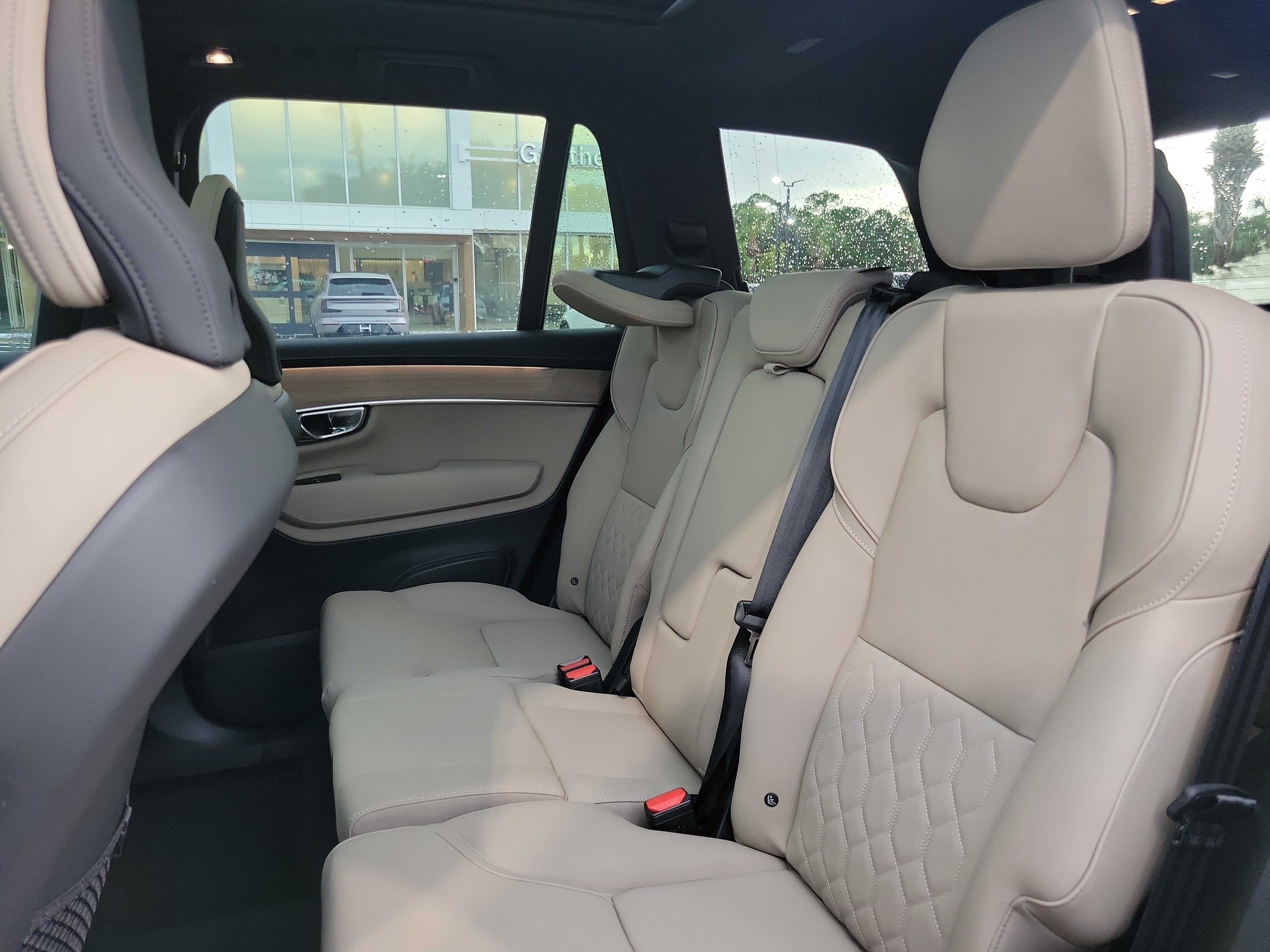 2026 Volvo XC90 Plus