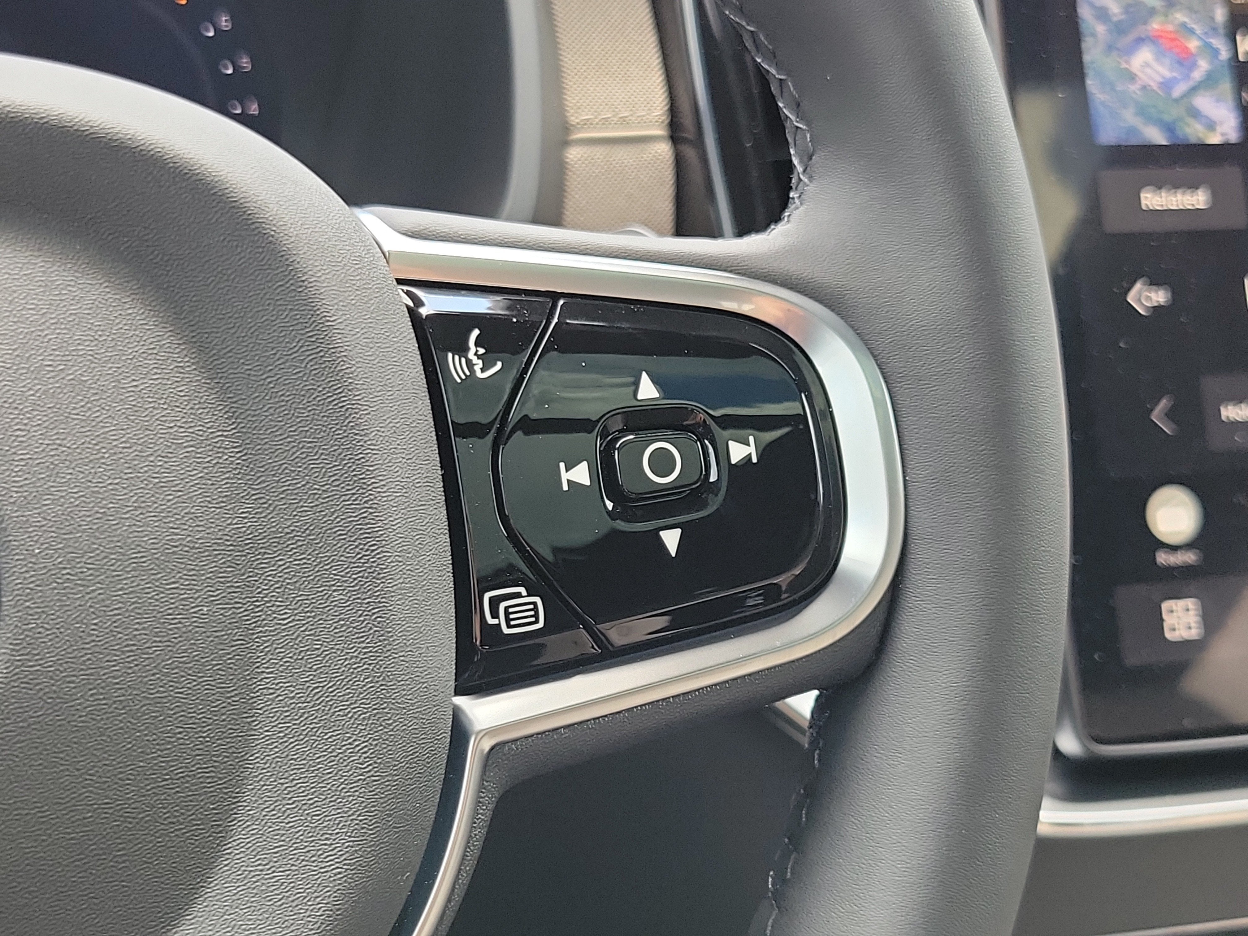2027 Volvo XC90 Plus