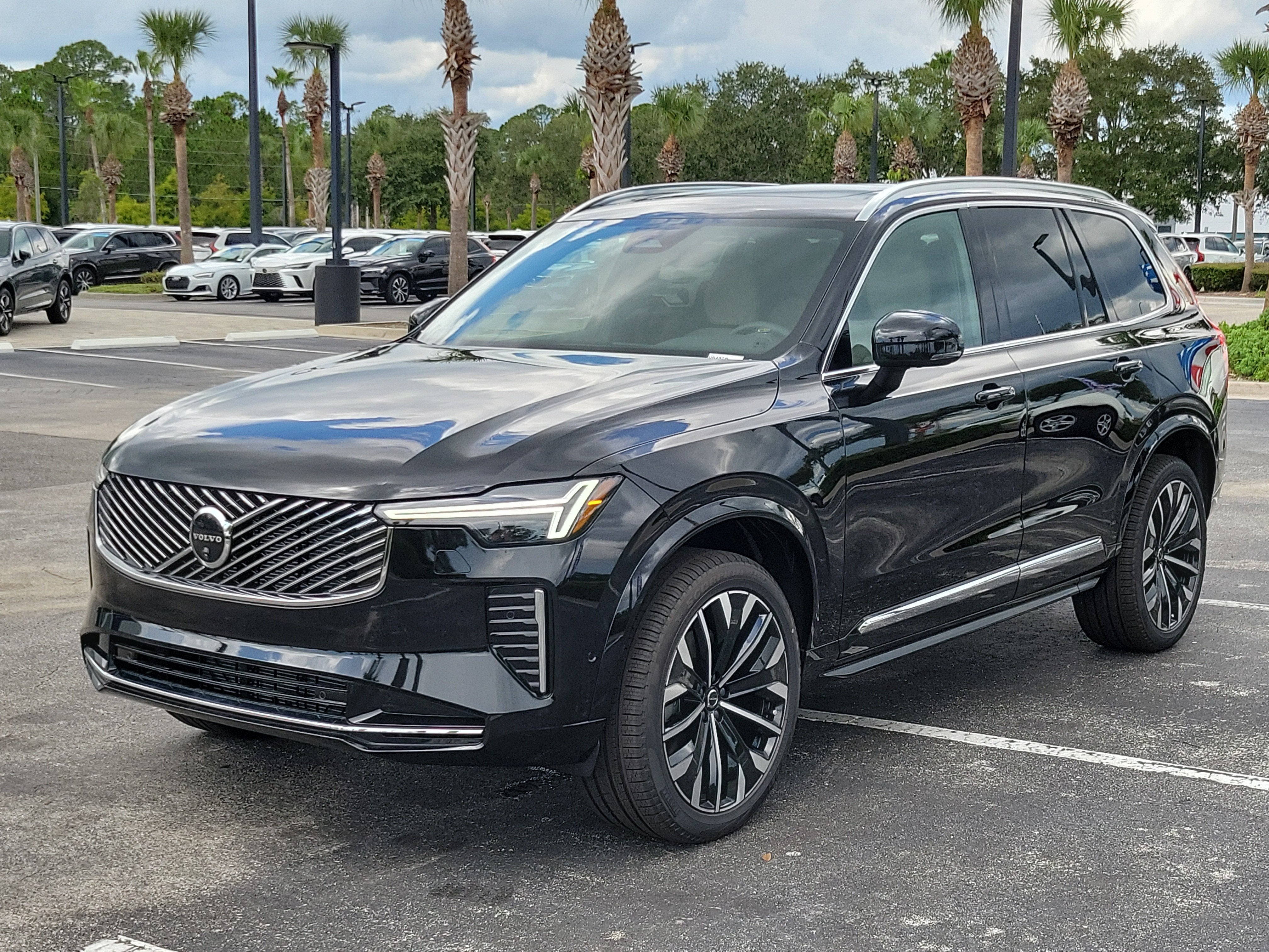 2027 Volvo XC90 Plus