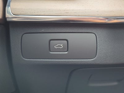 2027 Volvo XC90 Plus