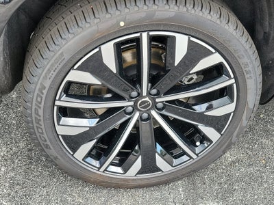 2027 Volvo XC90 Plus