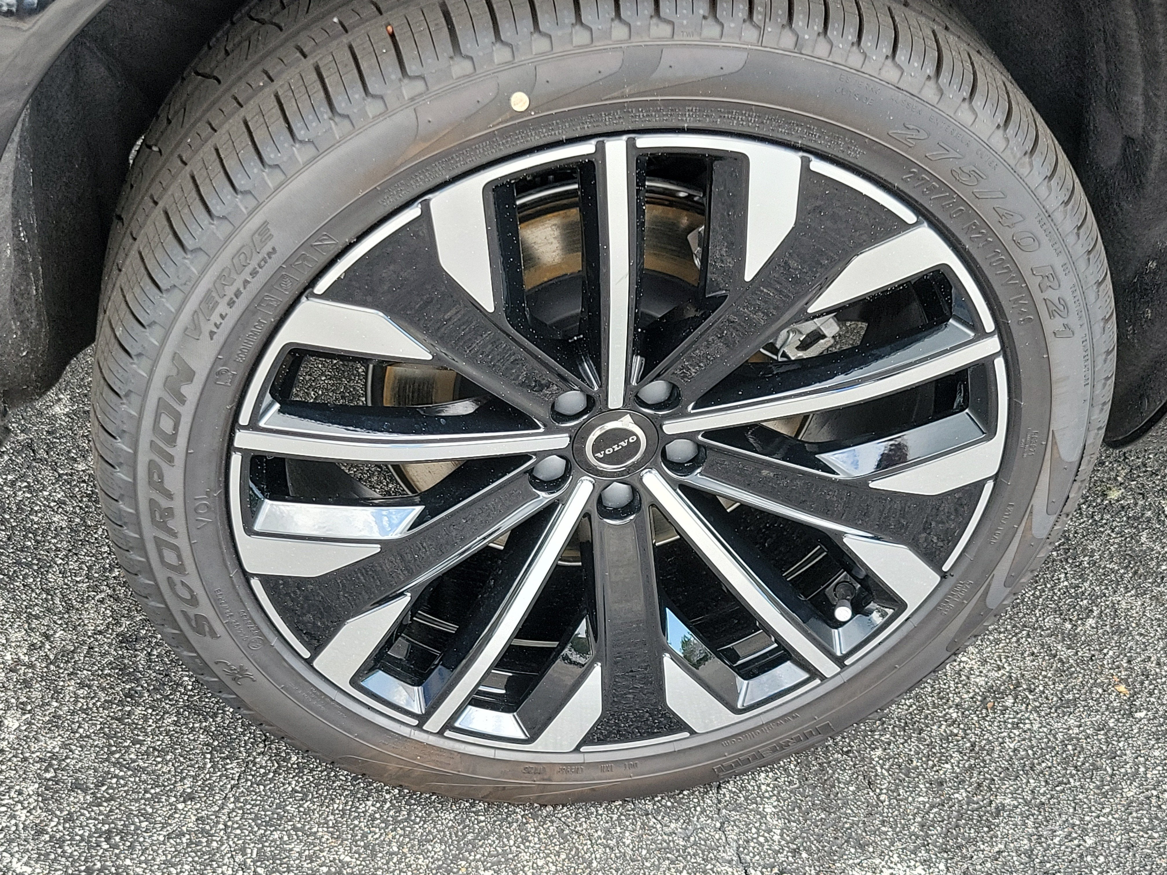 2027 Volvo XC90 Plus