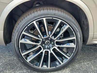 2026 Volvo XC90 Plus