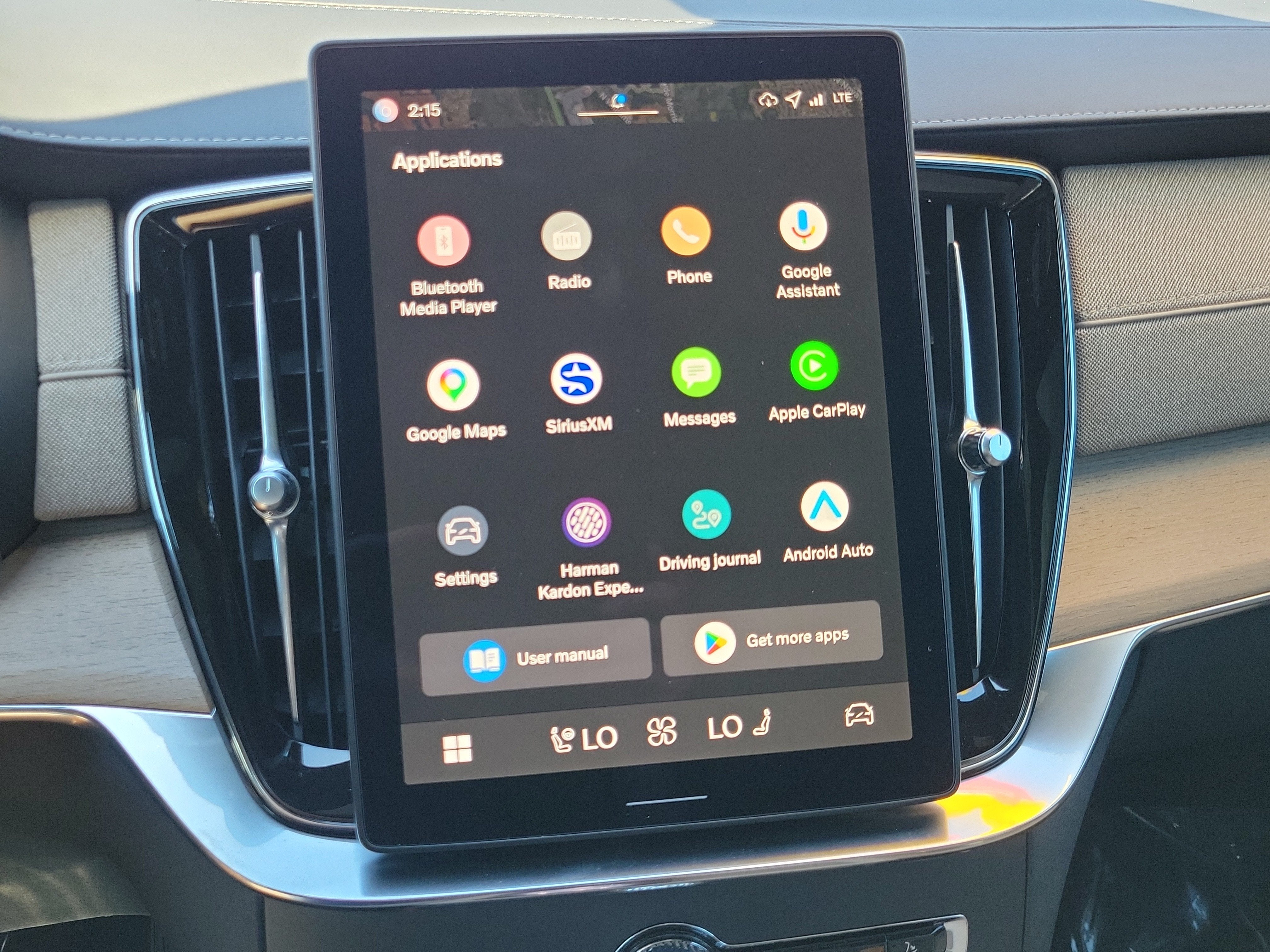 2026 Volvo XC90 Plus