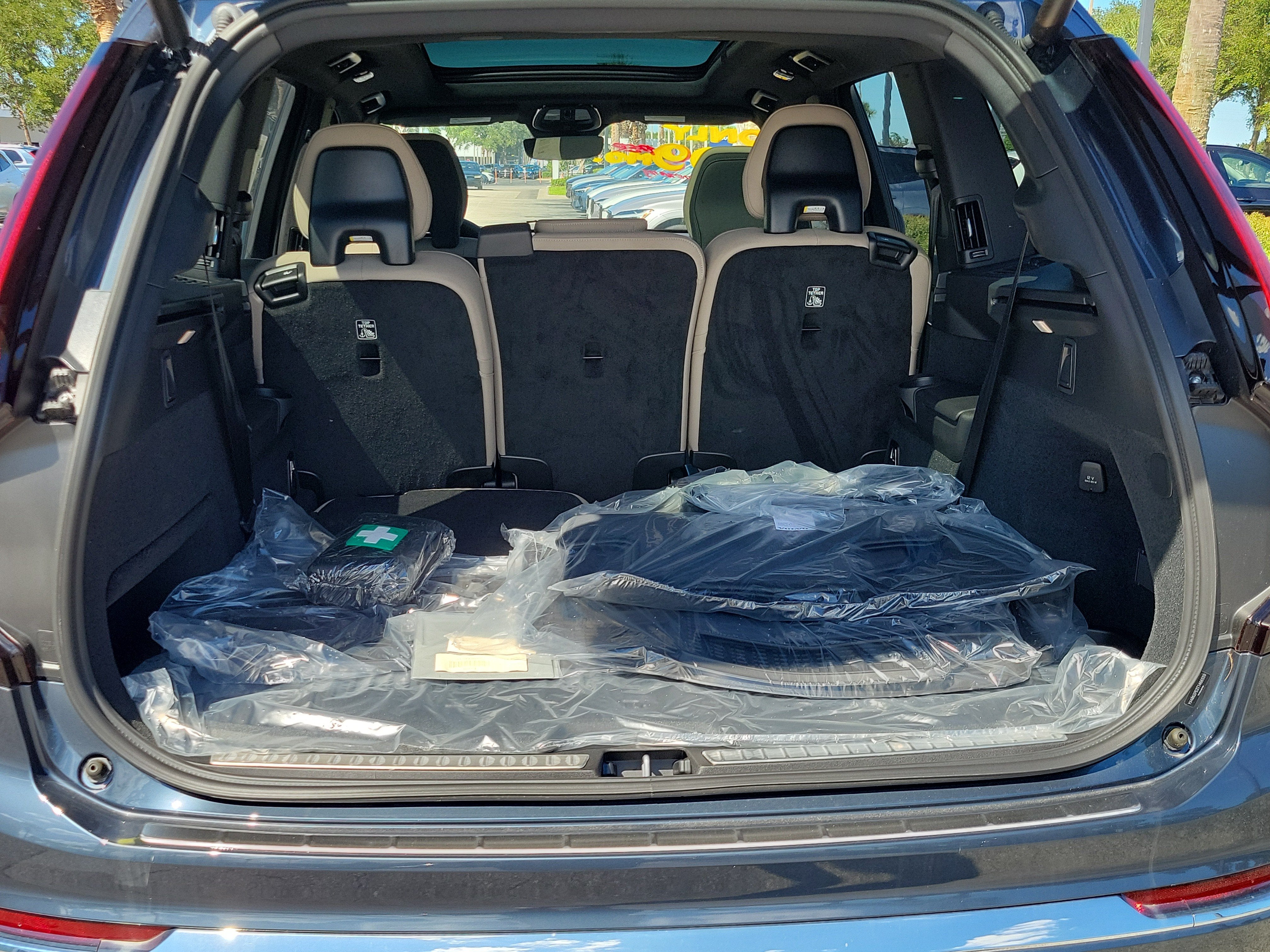 2026 Volvo XC90 Plus